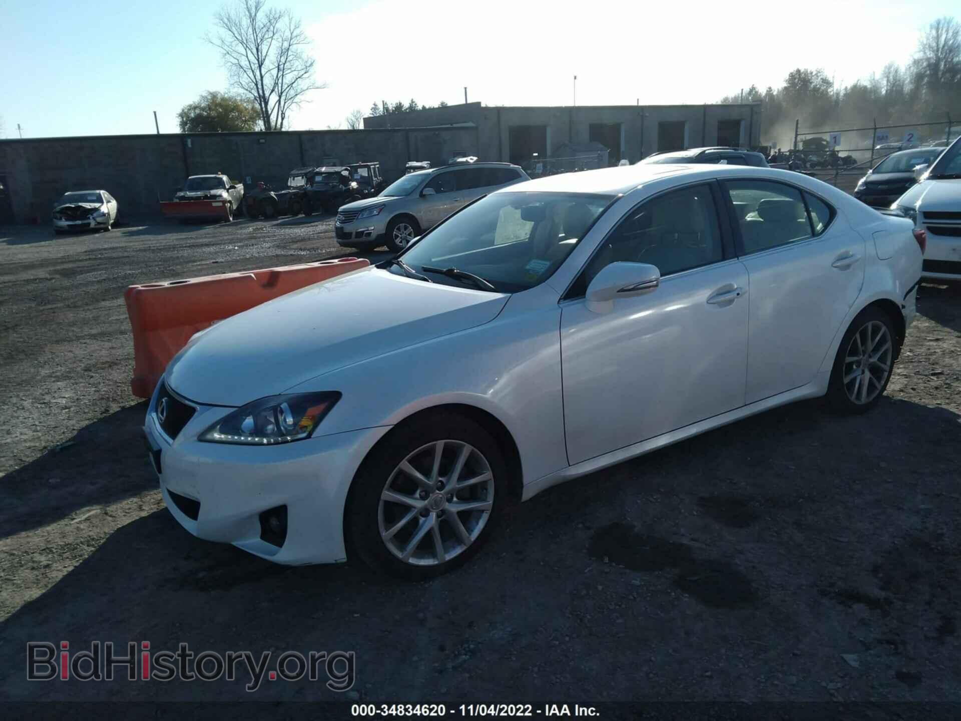2011 LEXUS IS 250 - VIN: JTHCF5C26B5049357 - Photo 2