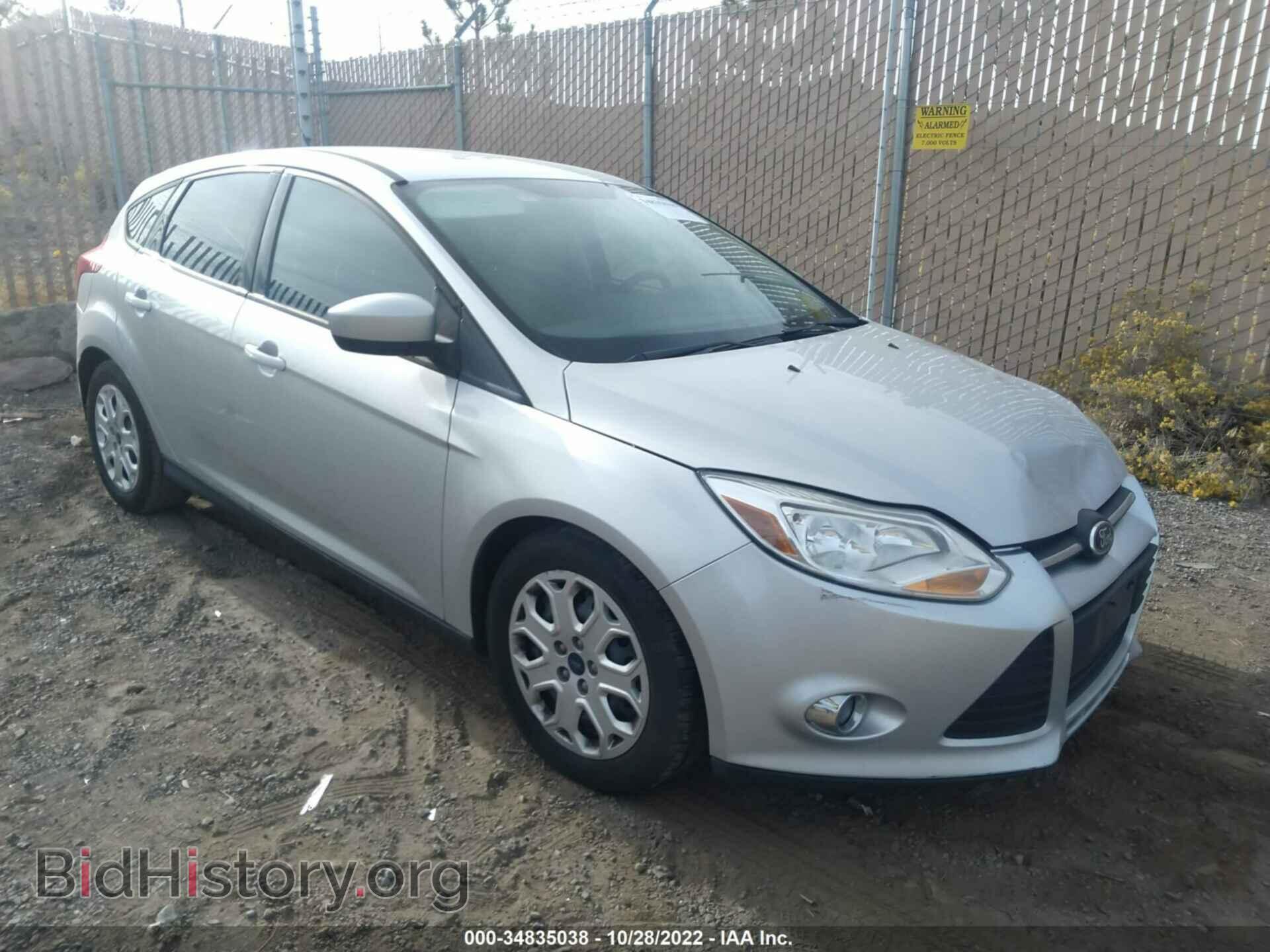 Photo 1FAHP3K28CL356235 - FORD FOCUS 2012