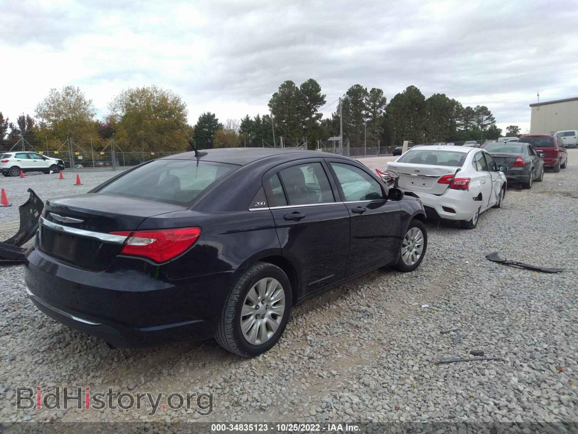 2011 CHRYSLER 200 - VIN: 1C3BC4FBXBN522547 - Фото 4