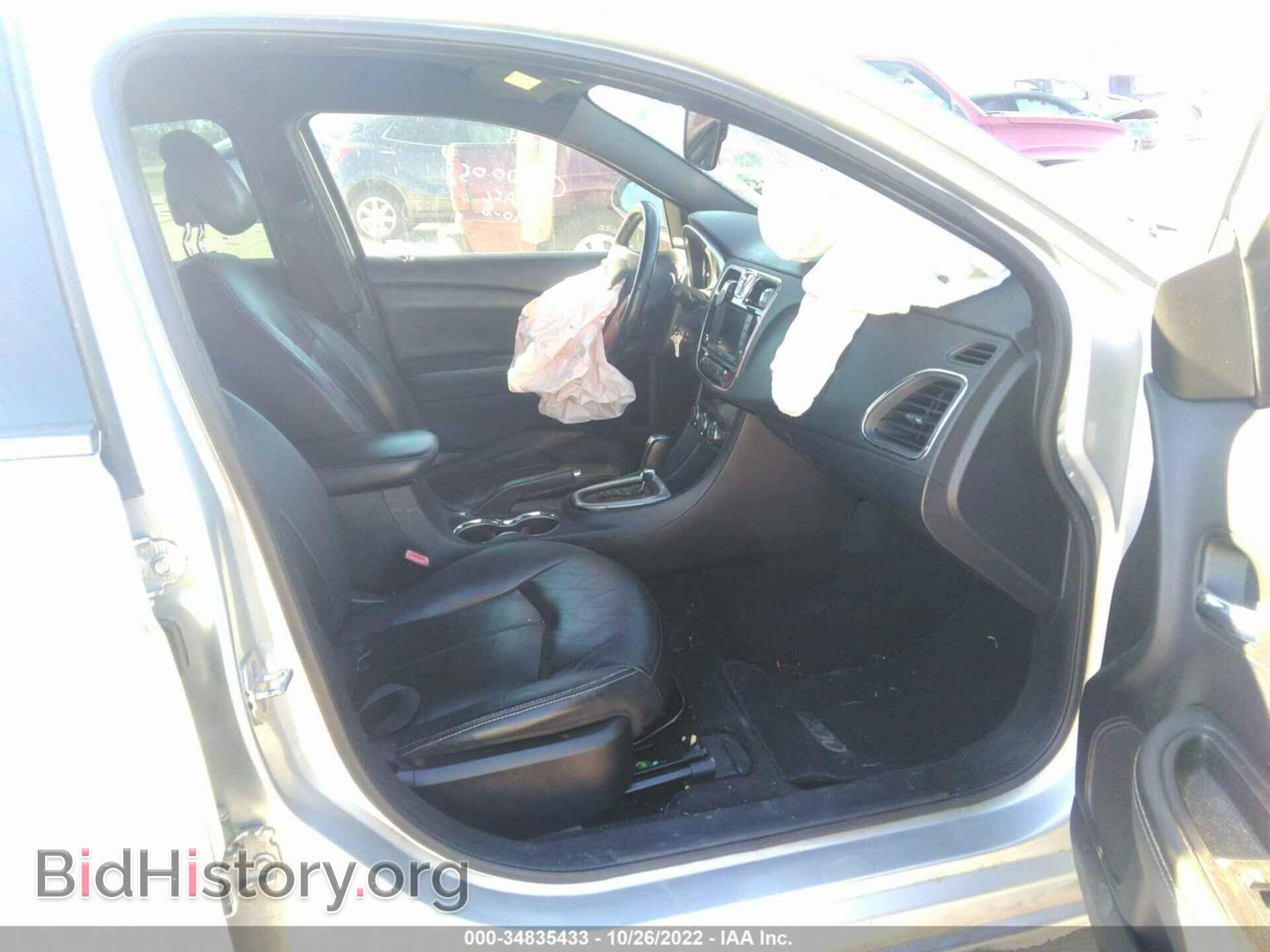 2011 CHRYSLER 200 - VIN: 1C3BC2FB9BN522057 - Photo 5