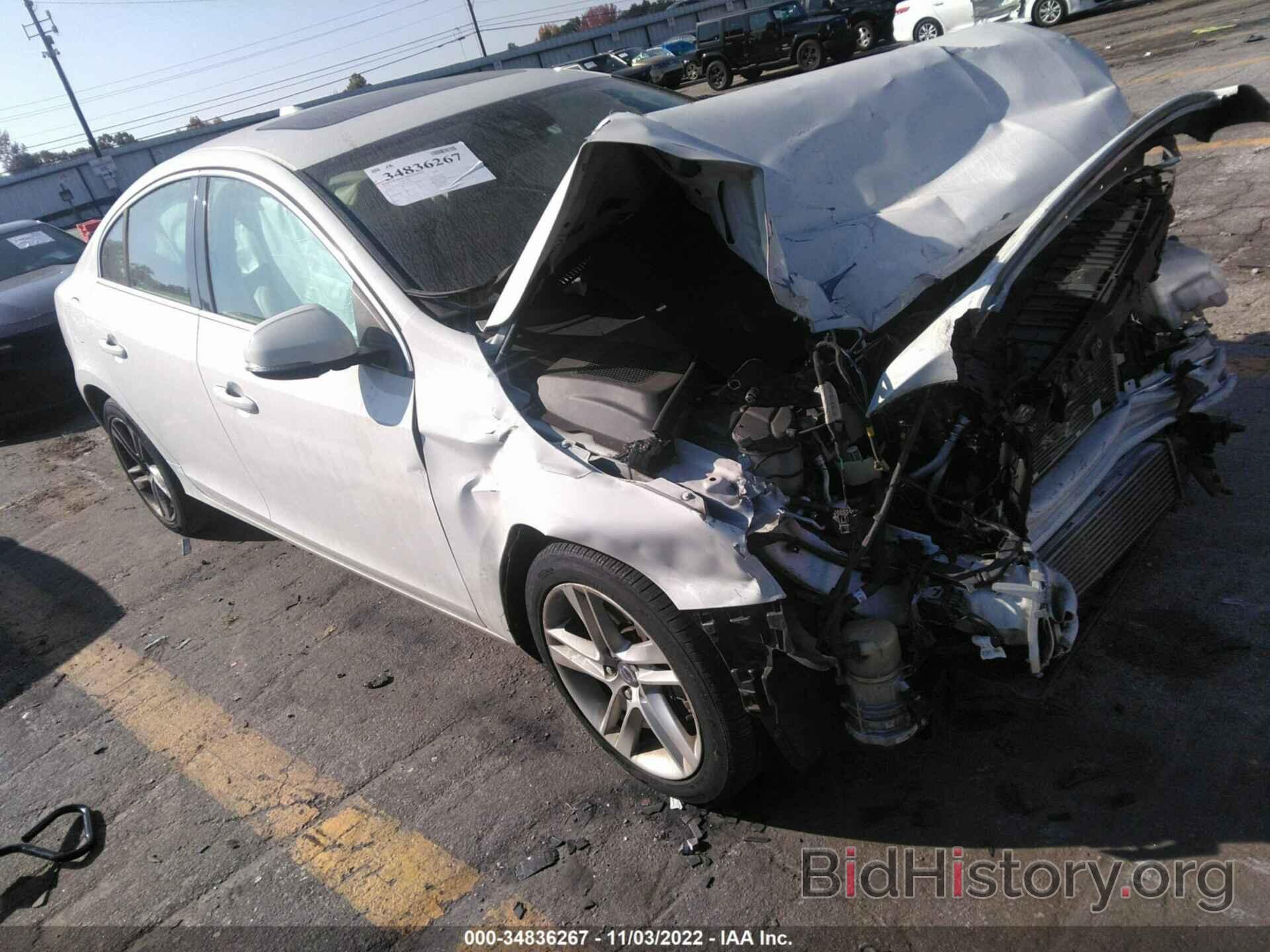 Photo YV1612FS7E2273065 - VOLVO S60 2014