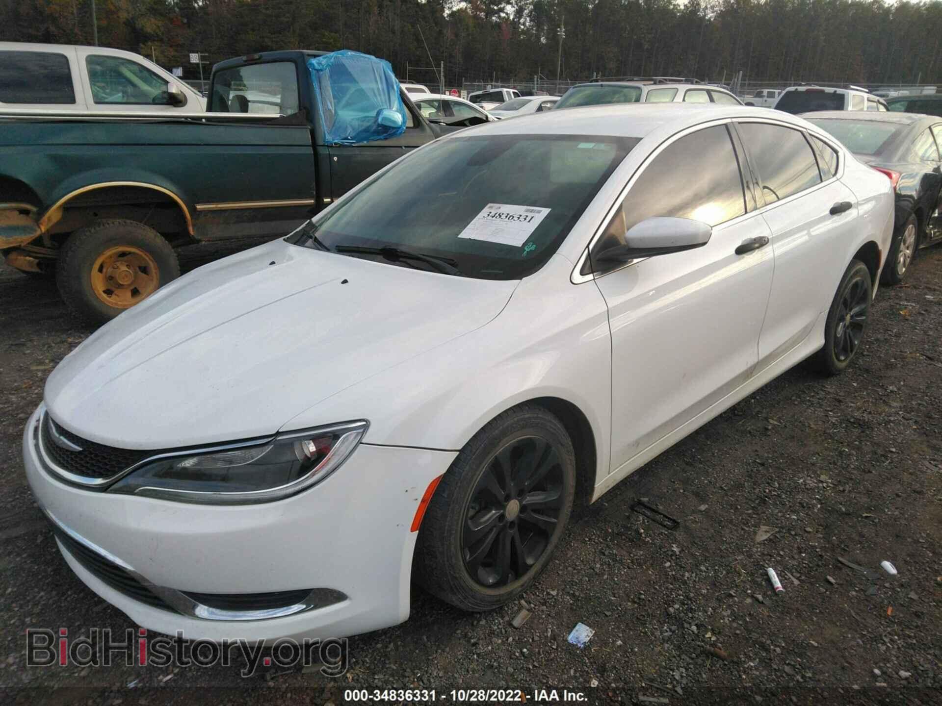 2015 CHRYSLER 200 - VIN: 1C3CCCAB9FN616236 - Фото 2