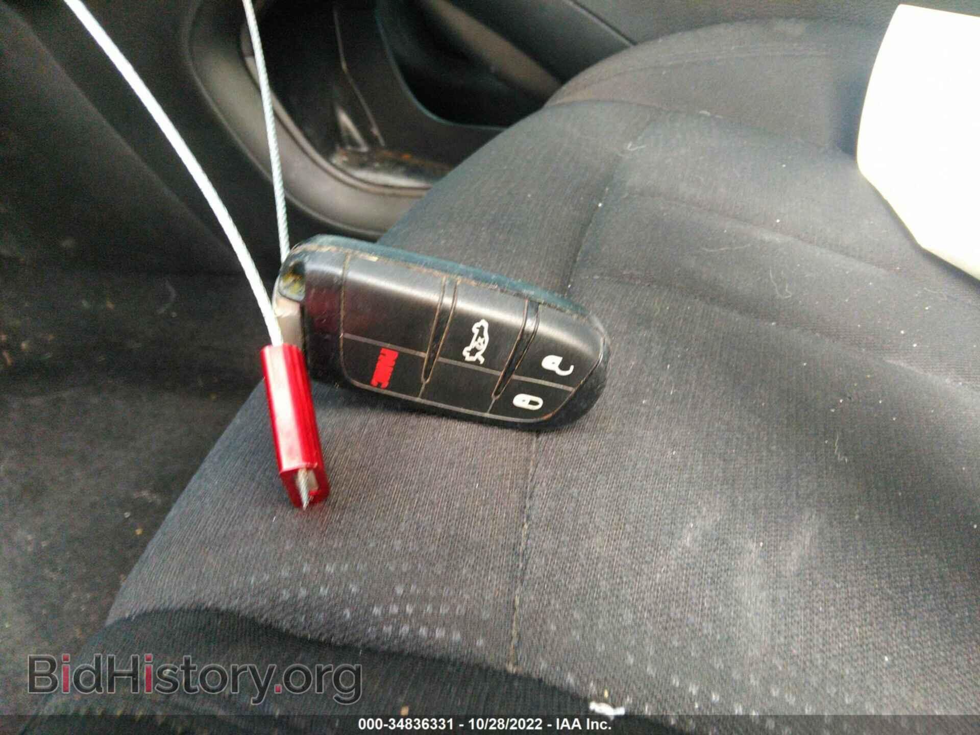 2015 CHRYSLER 200 - VIN: 1C3CCCAB9FN616236 - Фото 11