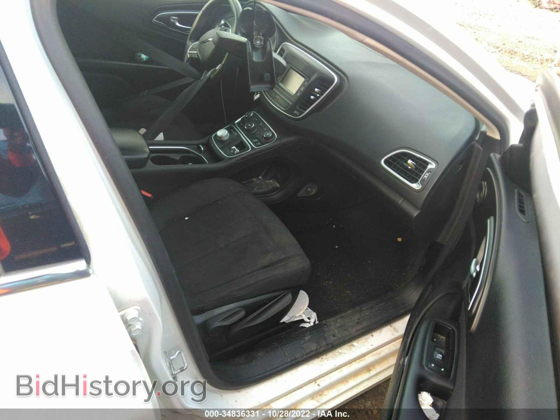 2015 CHRYSLER 200 - VIN: 1C3CCCAB9FN616236 - Фото 5