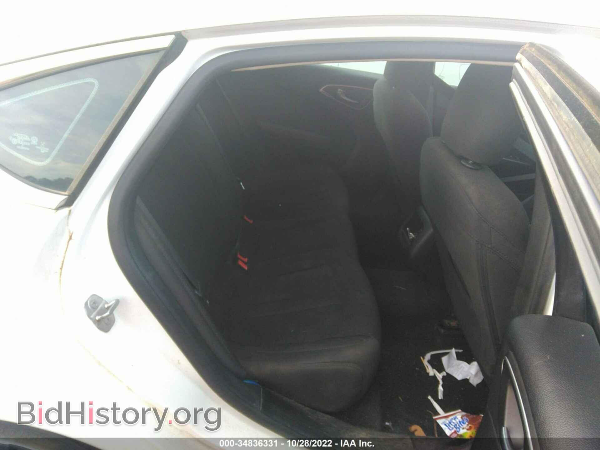 2015 CHRYSLER 200 - VIN: 1C3CCCAB9FN616236 - Фото 8