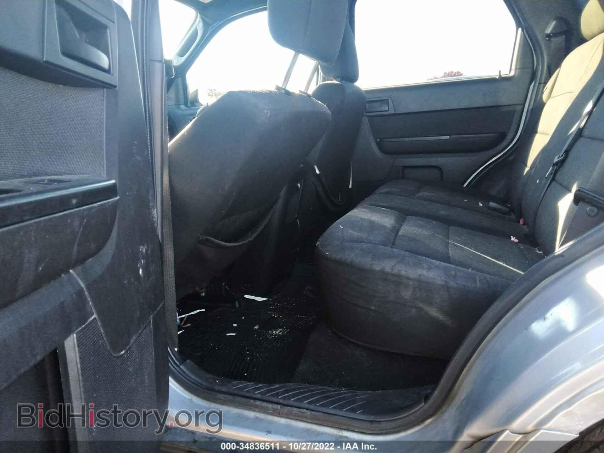 2011 FORD ESCAPE - VIN: 1FMCU0D75BKA13791 - Фото 8