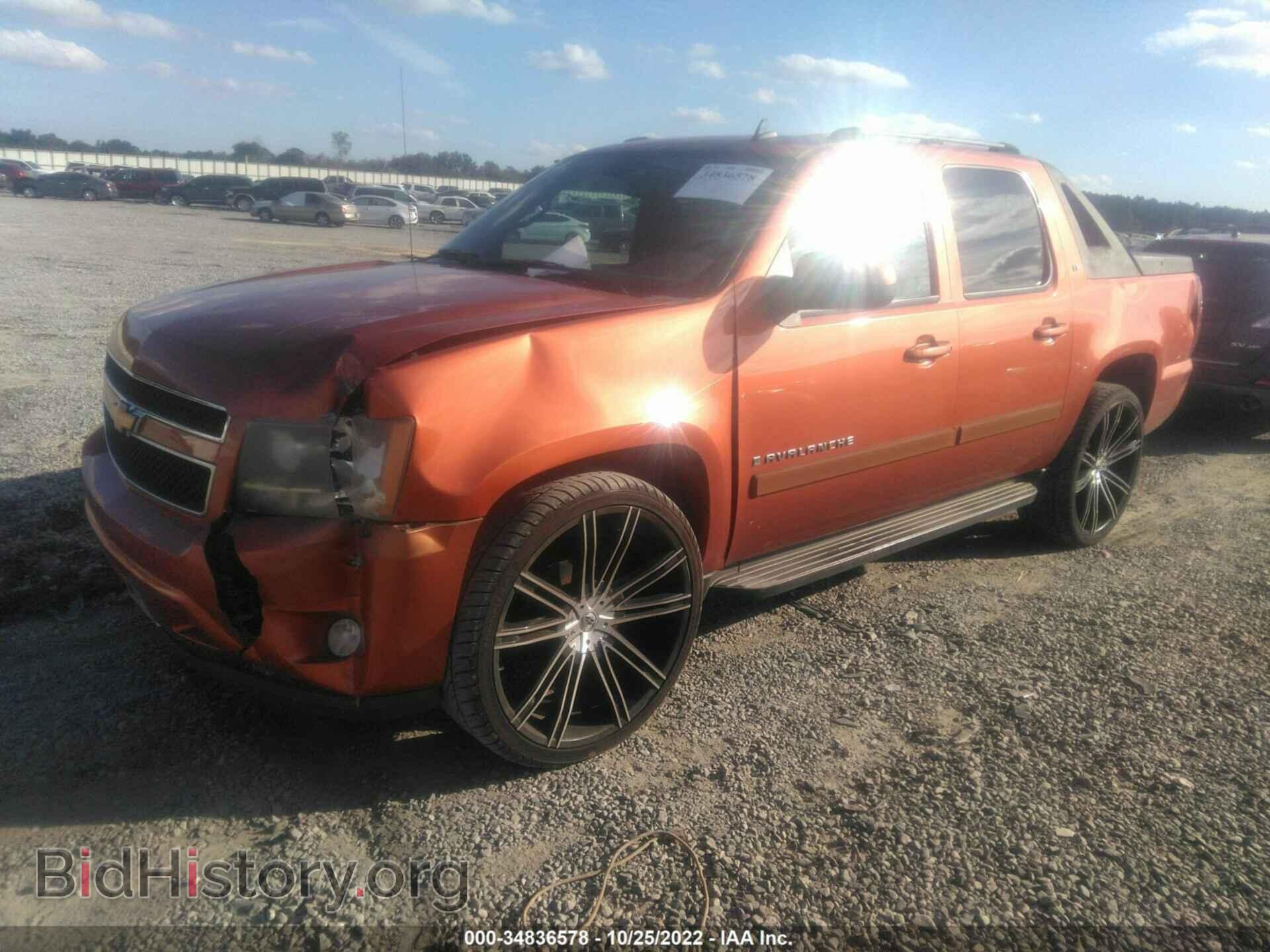 2007 CHEVROLET AVALANCHE - VIN: 3GNEC12037G211870 - Фото 2