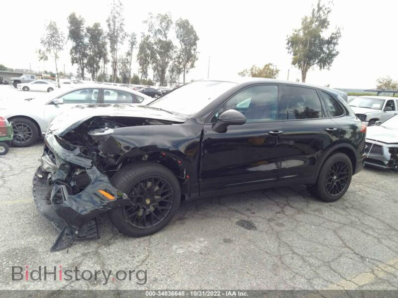 2016 Porsche CAYENNE (VIN WP1AA2A23GKA13190) — photo 2 of 11