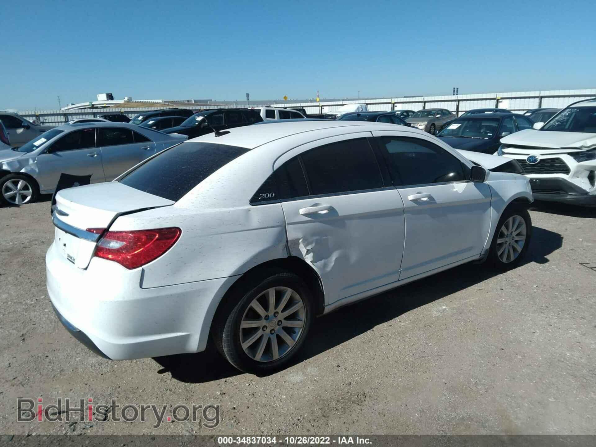 2013 CHRYSLER 200 - VIN: 1C3CCBBB1DN674797 - Фото 4