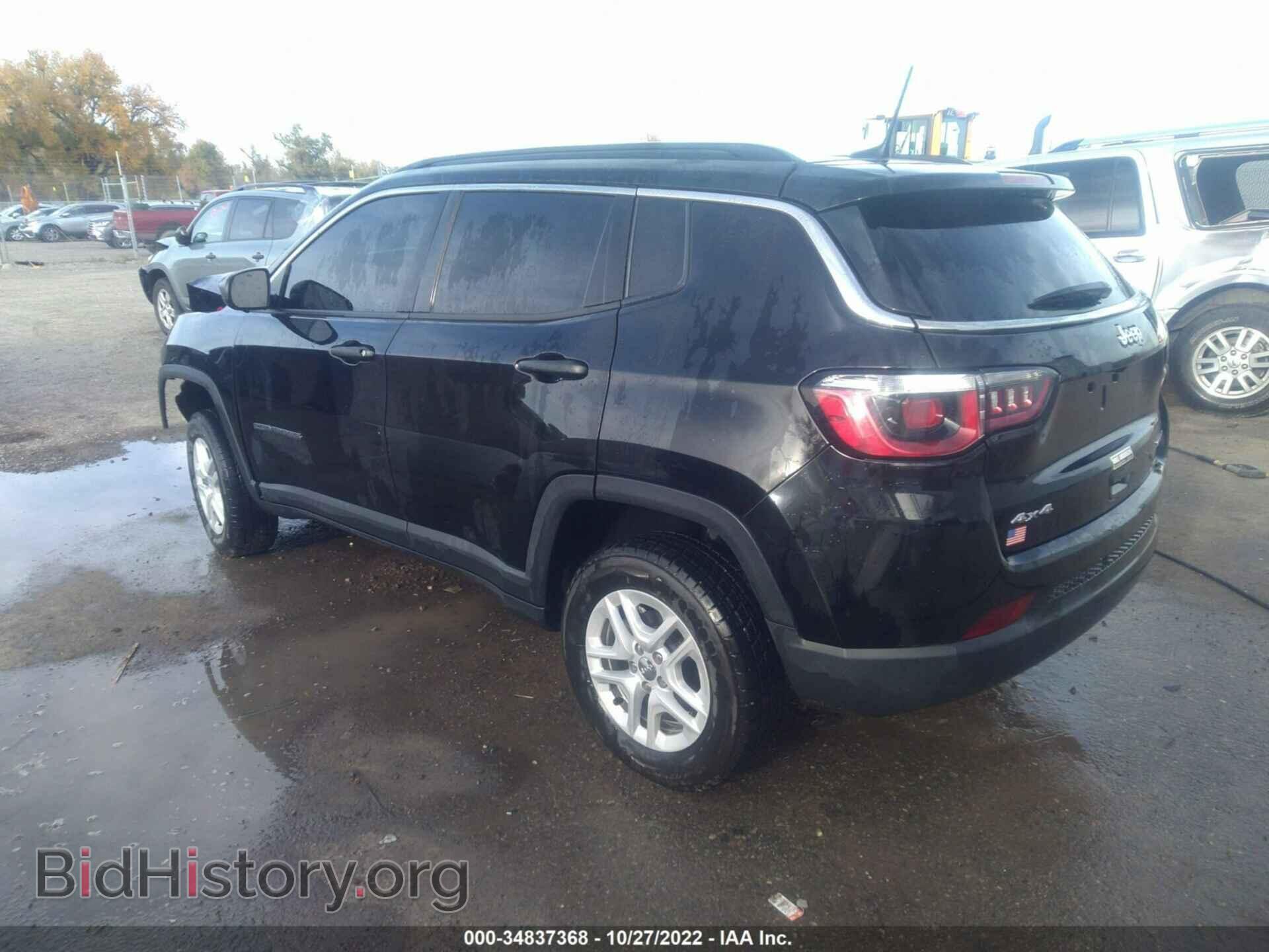 2019 JEEP COMPASS - VIN: 3C4NJDAB3KT850088 - Фото 3