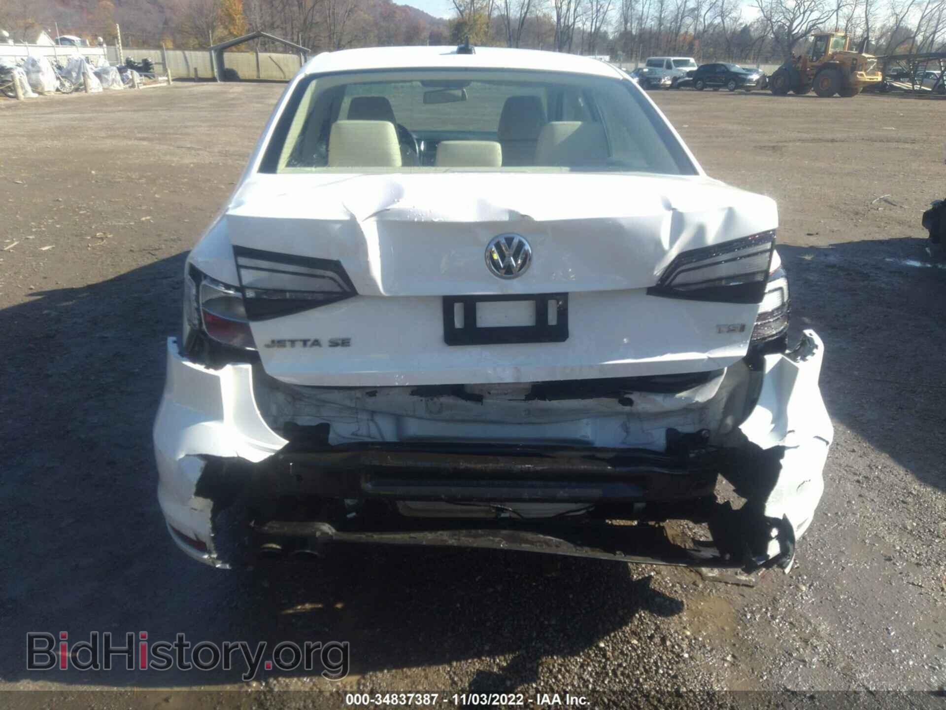 2017 VOLKSWAGEN JETTA - VIN: 3VWDB7AJ9HM385785 - Фото 6
