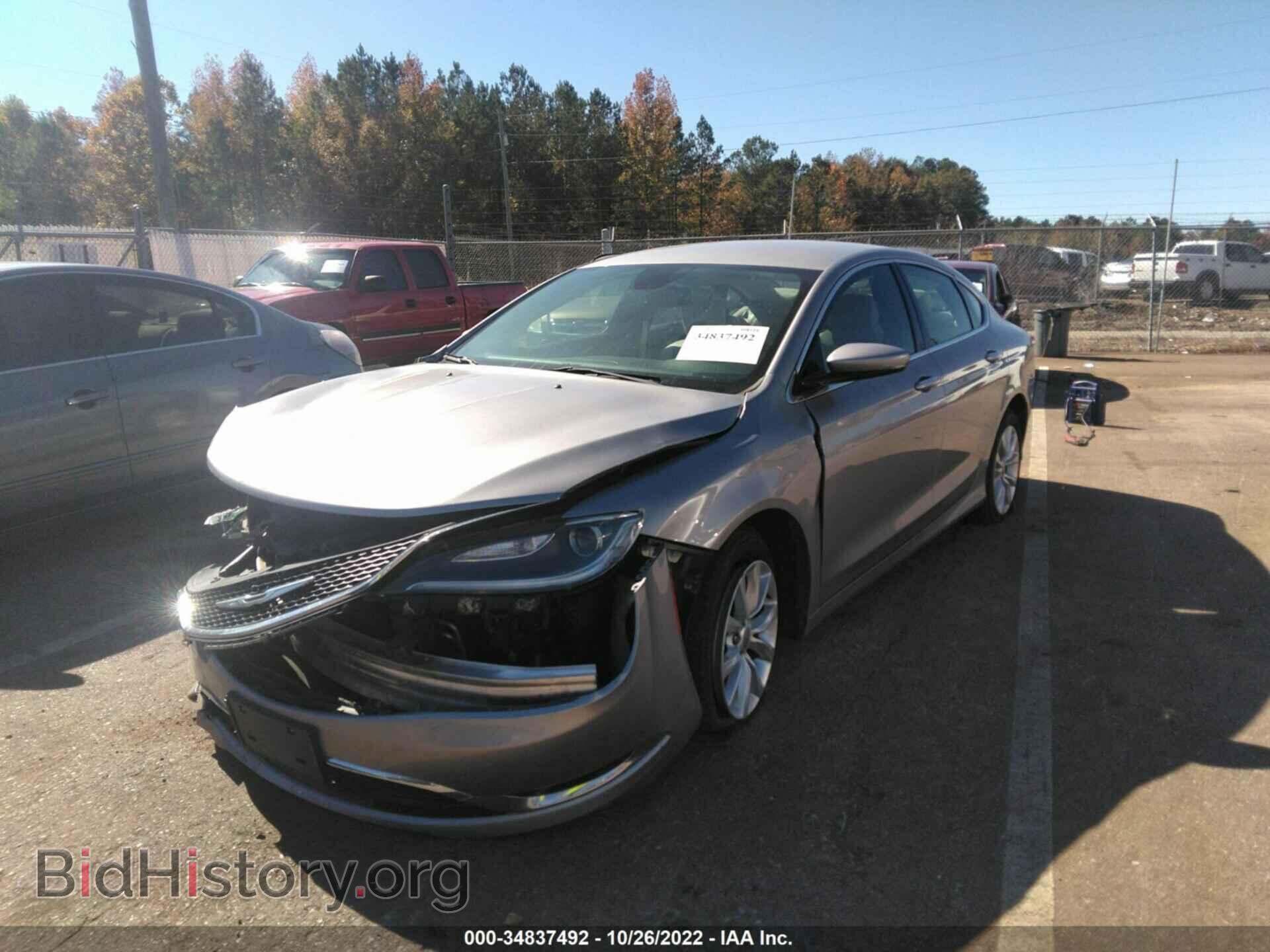 2015 CHRYSLER 200 - VIN: 1C3CCCCGXFN583093 - Фото 2