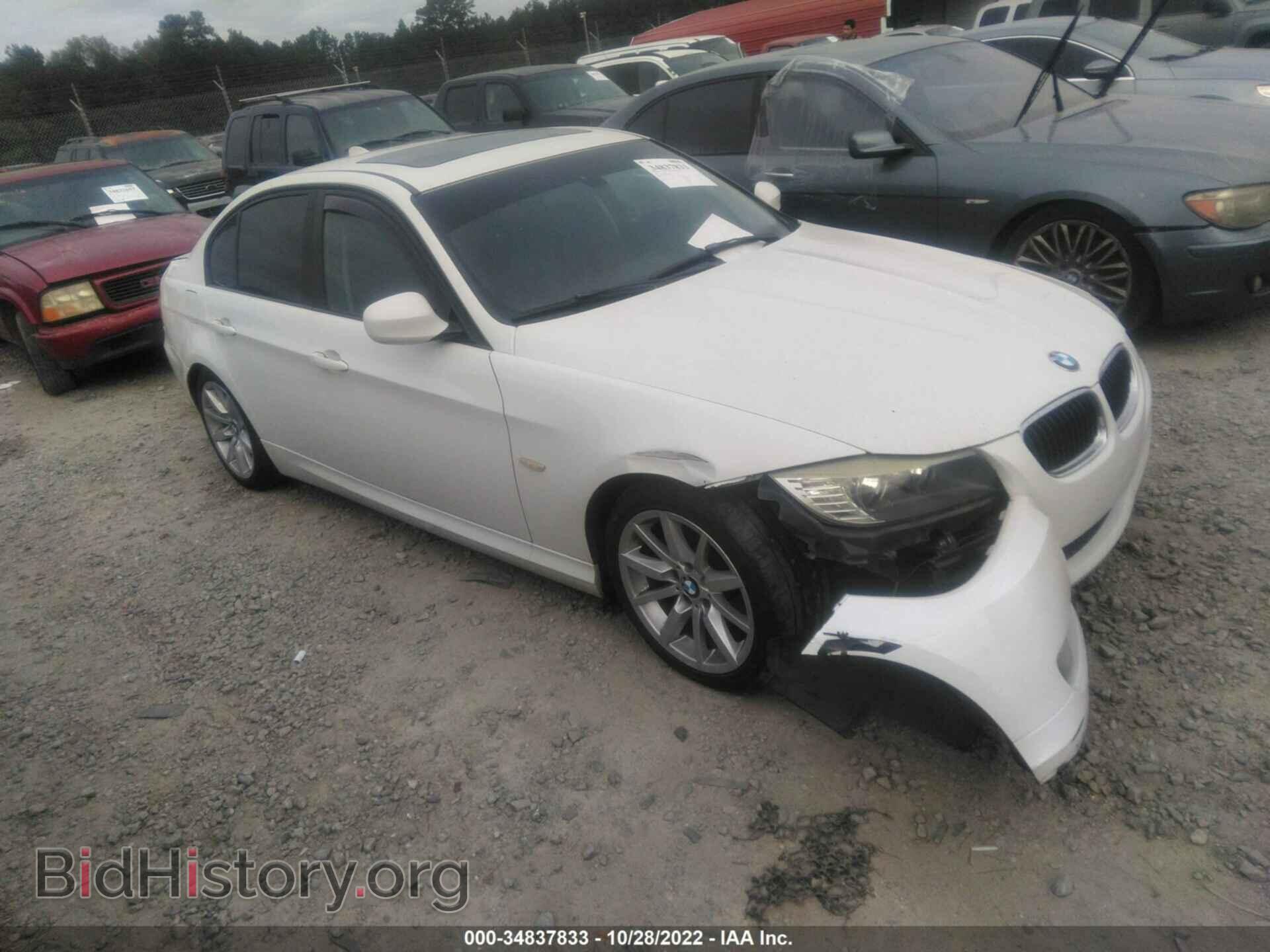 Фотография WBAPH7G52BNN04568 - BMW 3 SERIES 2011