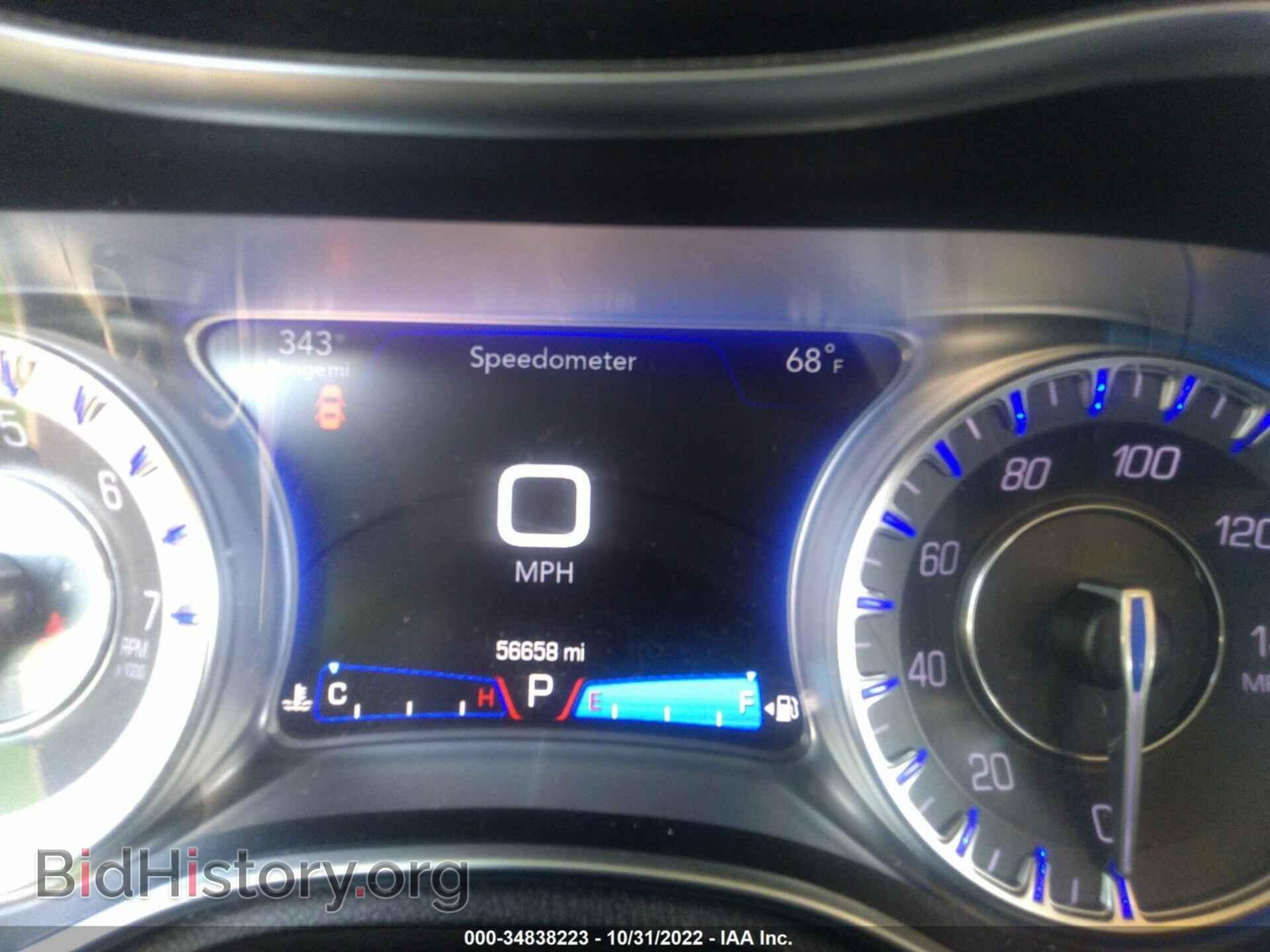 2018 CHRYSLER 300 - VIN: 2C3CCAAG7JH275954 - Фото 7