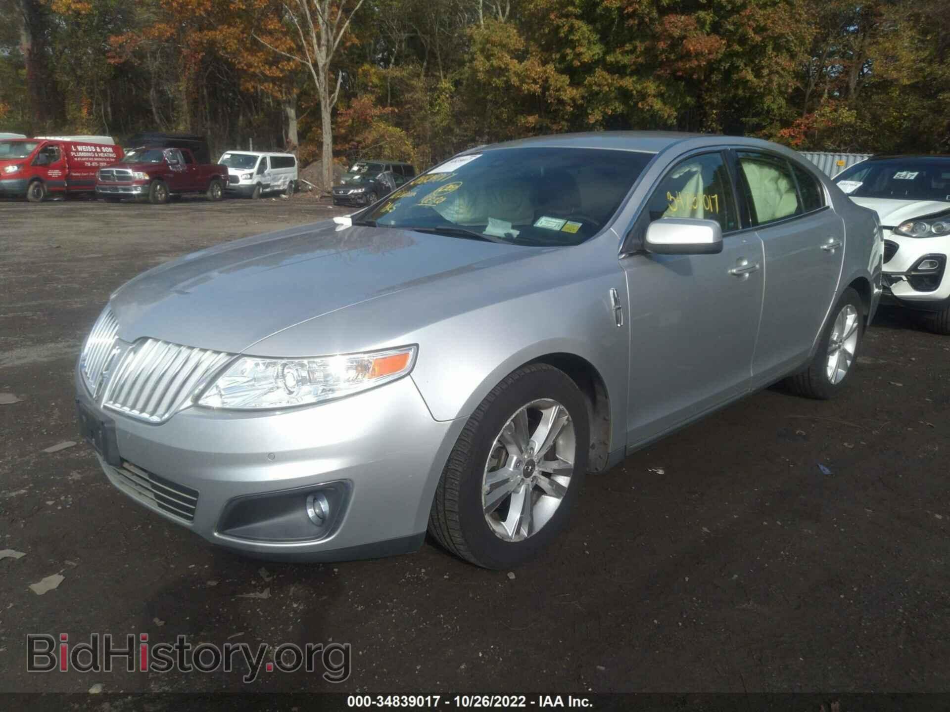 2010 LINCOLN MKS - VIN: 1LNHL9DR3AG611913 - Фото 2
