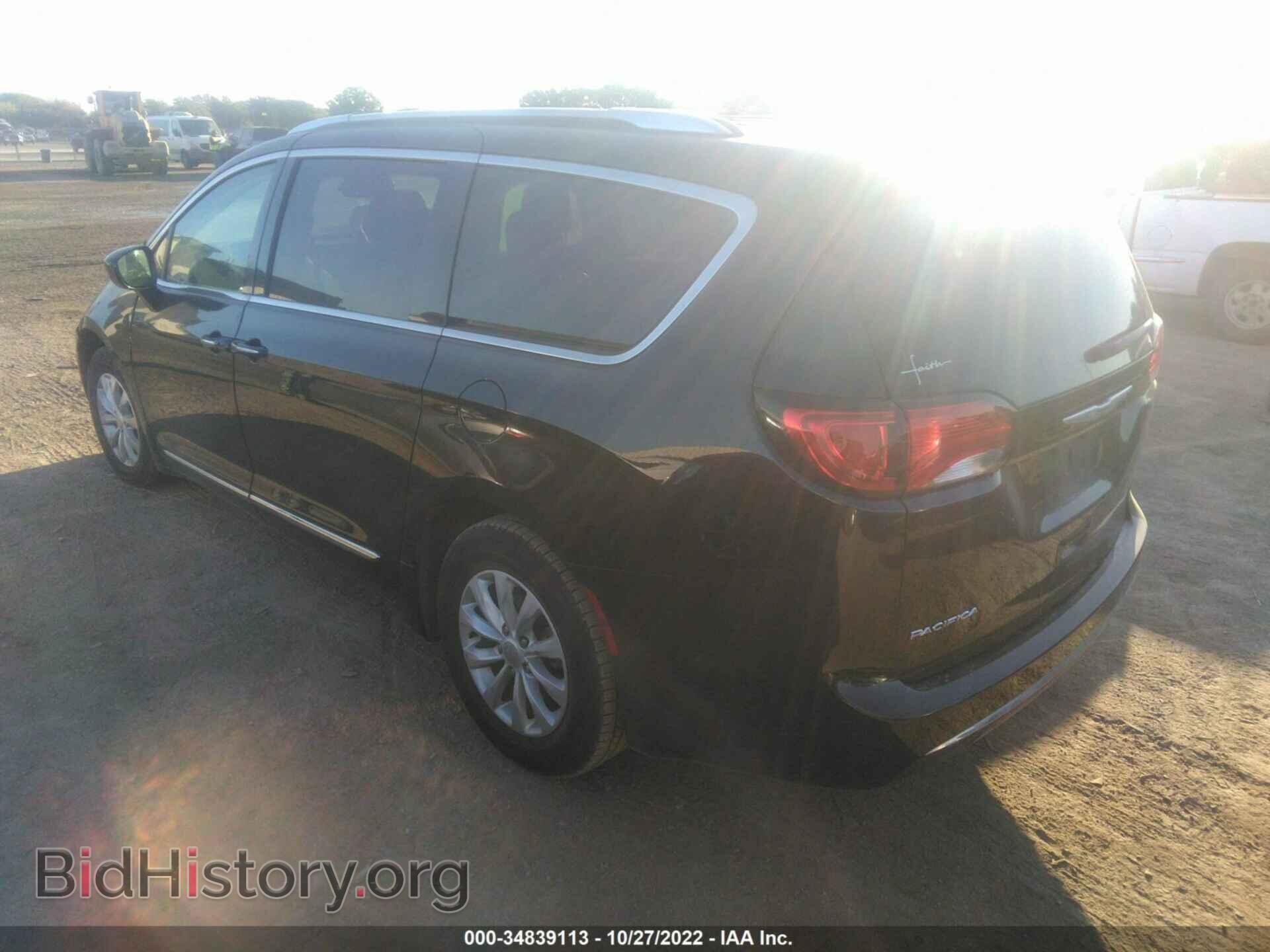 2019 CHRYSLER PACIFICA - VIN: 2C4RC1BG6KR625476 - Фото 3