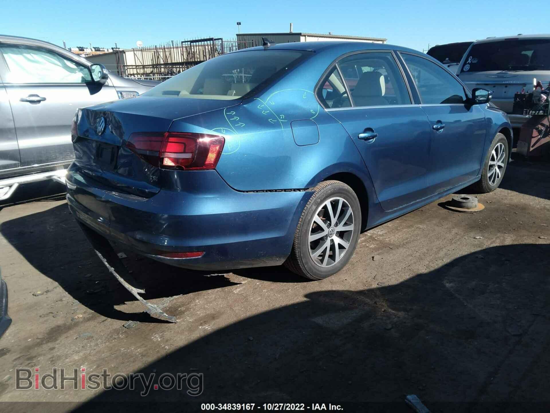 2017 VOLKSWAGEN JETTA - VIN: 3VWDB7AJ9HM387570 - Фото 4
