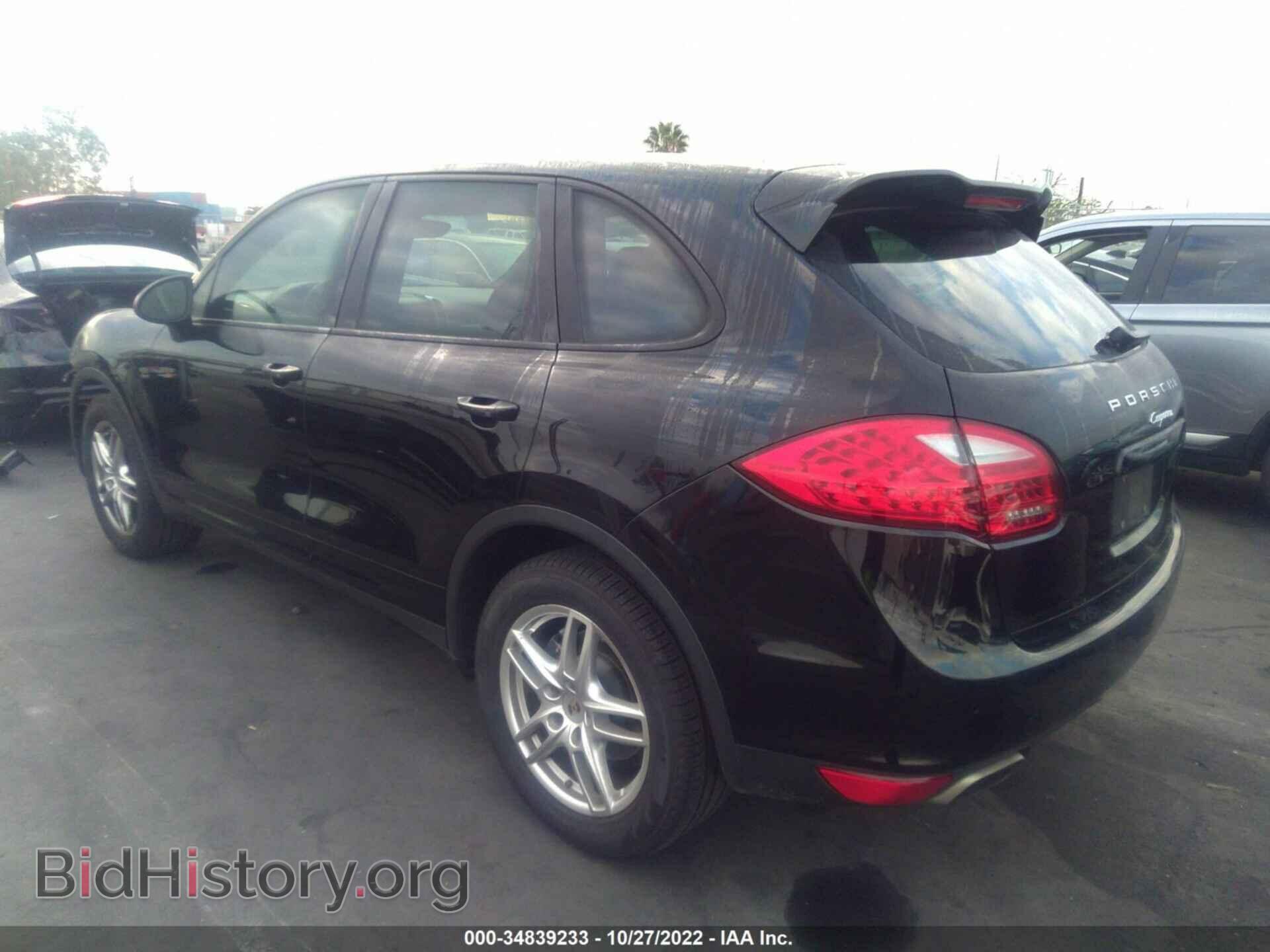 2012 PORSCHE CAYENNE - VIN: WP1AA2A23CLA06230 - Photo 3