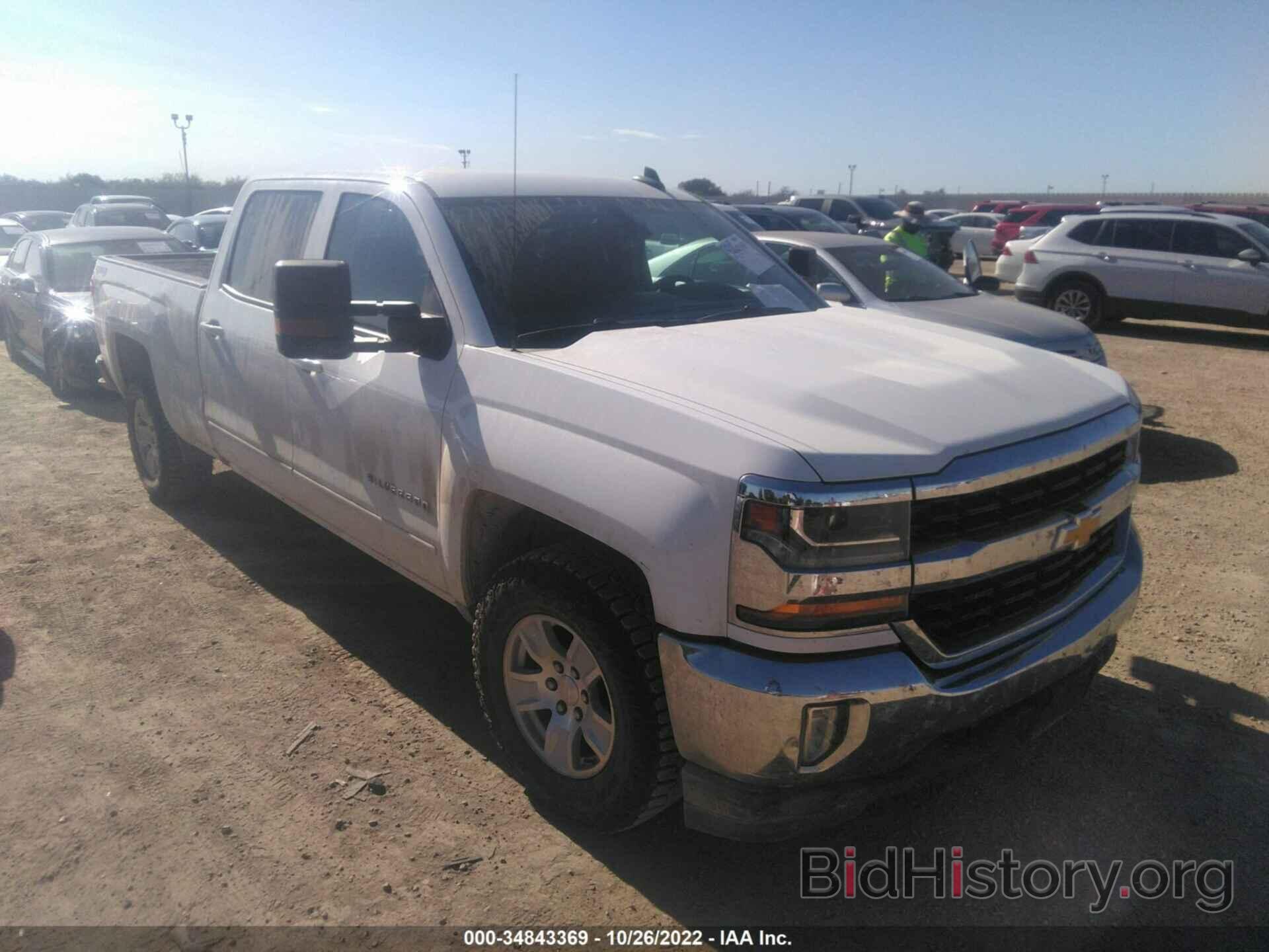 Photo 3GCUKREC4JG305811 - CHEVROLET SILVERADO 1500 2018