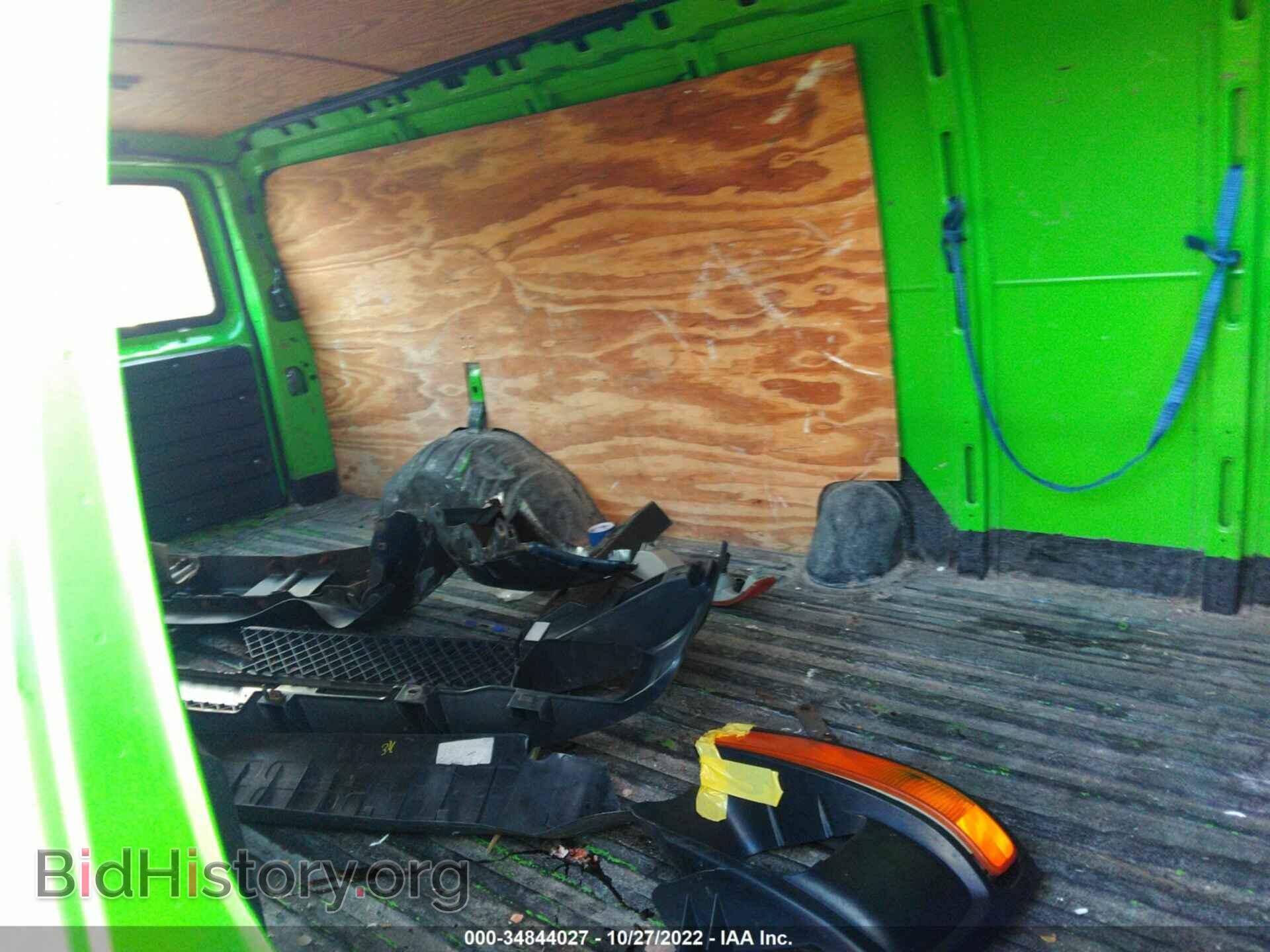 2008 CHEVROLET EXPRESS CARGO VAN - VIN: 1GCHG39K681213240 - Фото 8