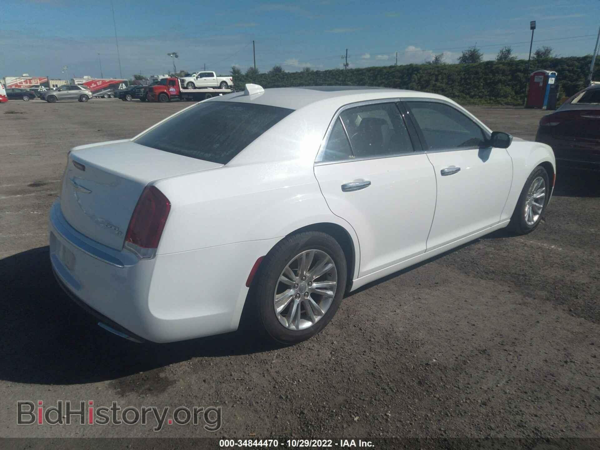 2016 CHRYSLER 300 - VIN: 2C3CCAEG1GH190398 - Photo 4