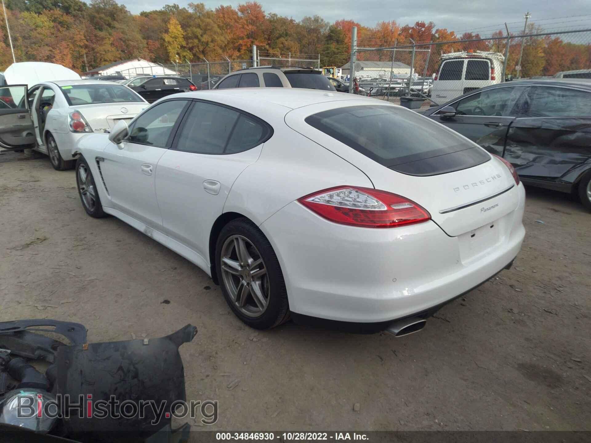2013 PORSCHE PANAMERA - VIN: WP0AA2A75DL015977 - Photo 3