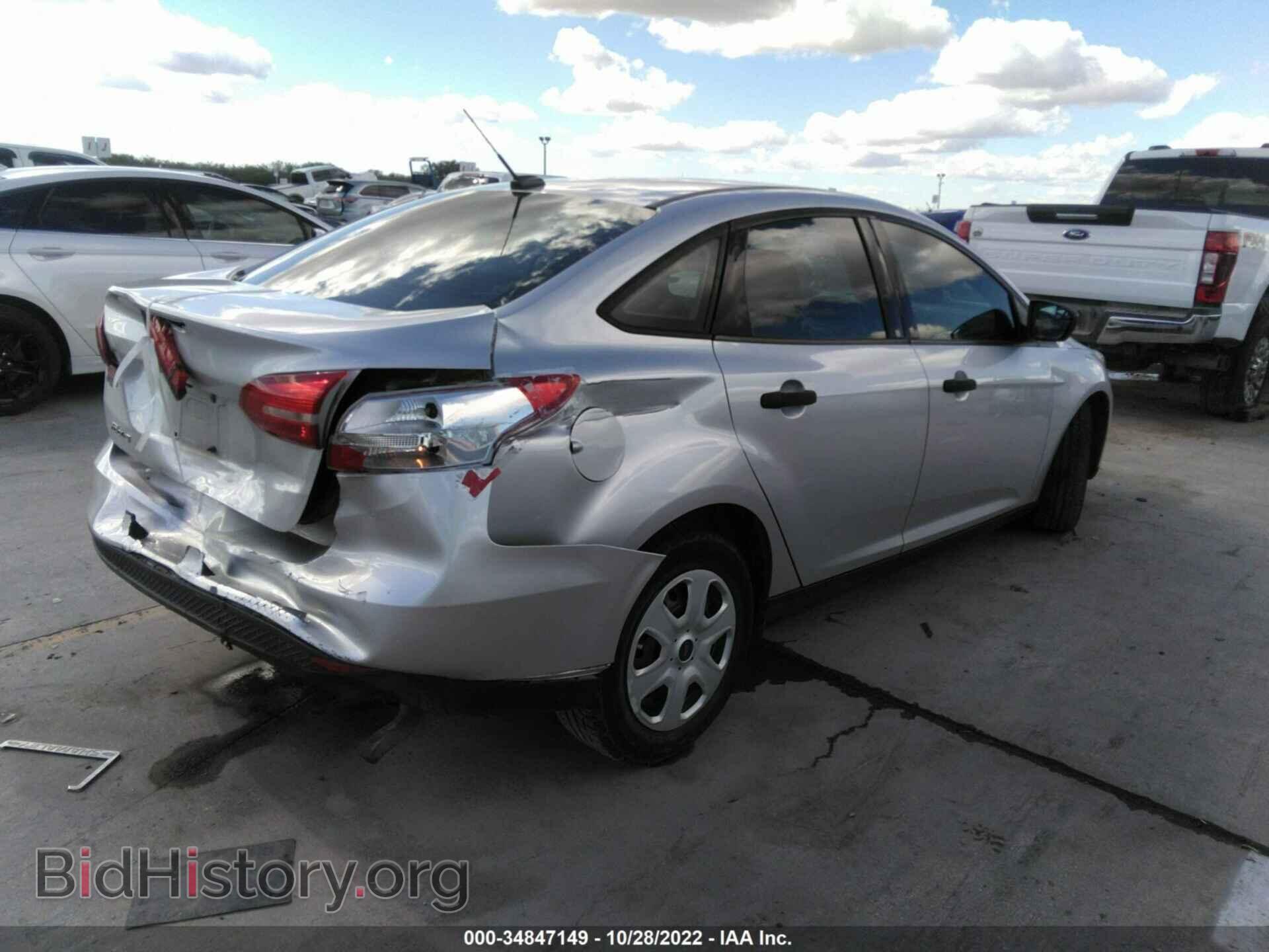 2017 FORD FOCUS - VIN: 1FADP3E26HL210224 - Фото 4