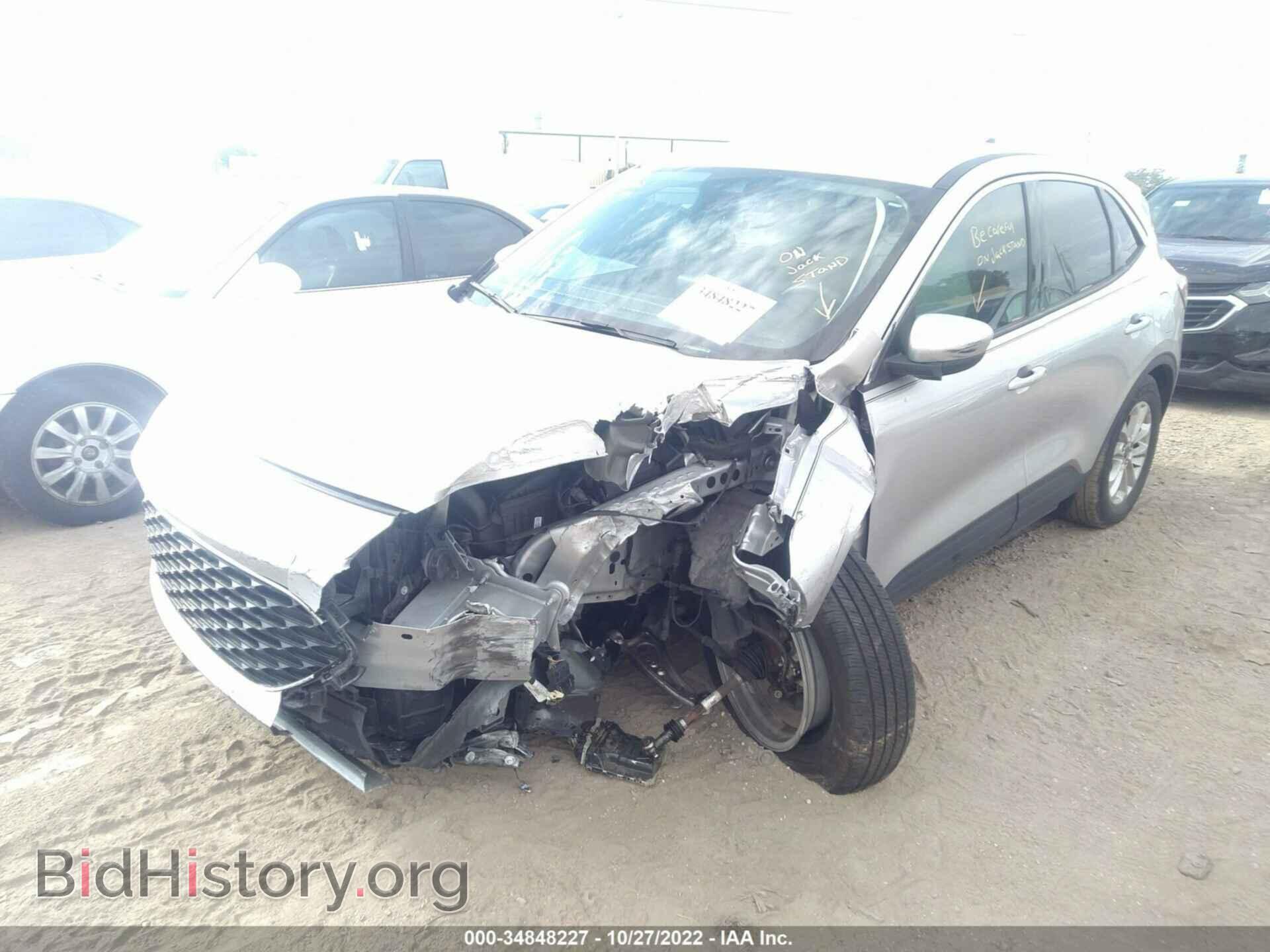 2020 FORD ESCAPE - VIN: 1FMCU0G69LUA15892 - Фото 2