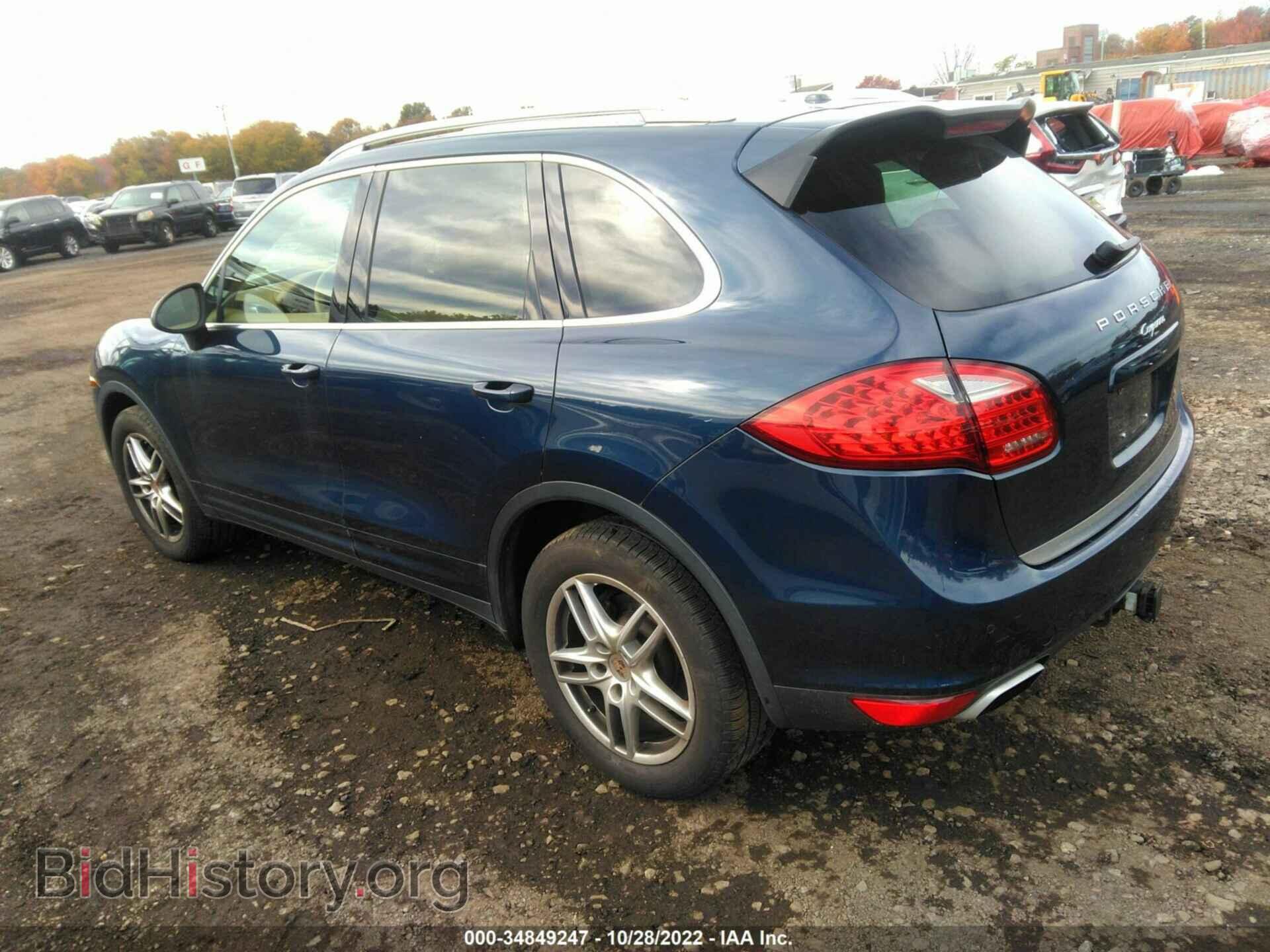 2013 PORSCHE CAYENNE - VIN: WP1AA2A22DLA06155 - Photo 3