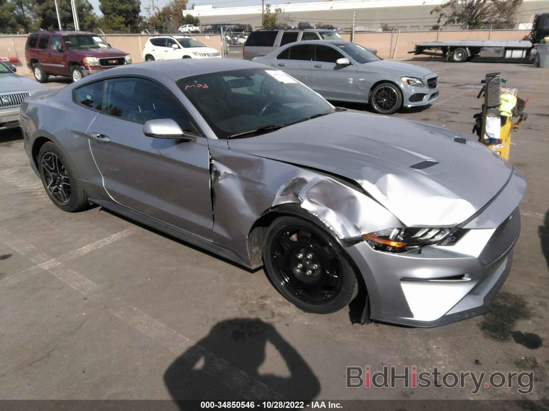 Photo 1FA6P8TH9L5132158 - FORD MUSTANG 2020