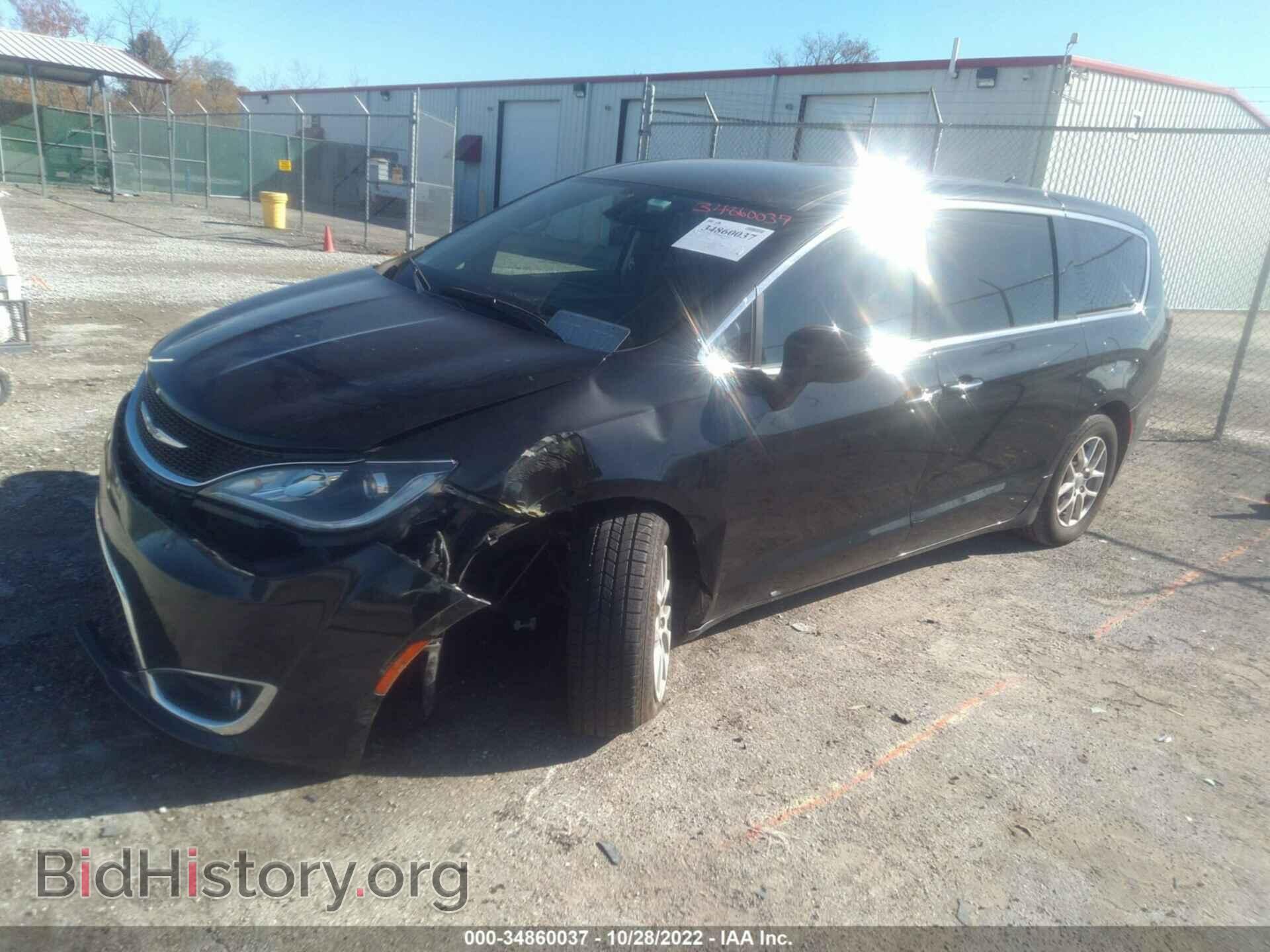 2020 CHRYSLER PACIFICA - VIN: 2C4RC1FG1LR133448 - Фото 2