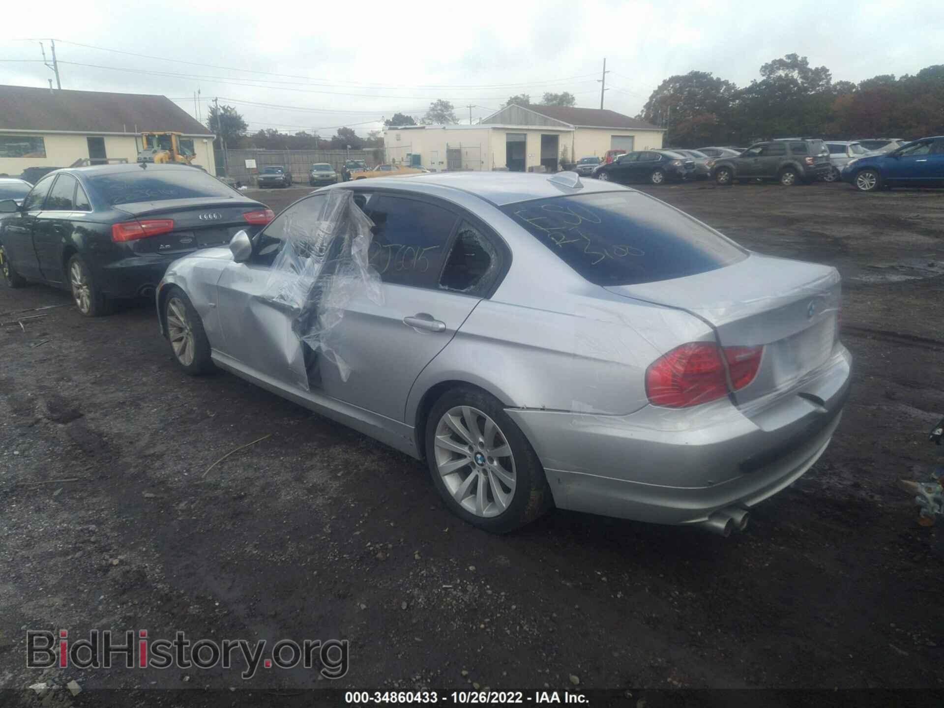 2009 BMW 3 SERIES - VIN: WBAPH57509NL78080 - Фото 3