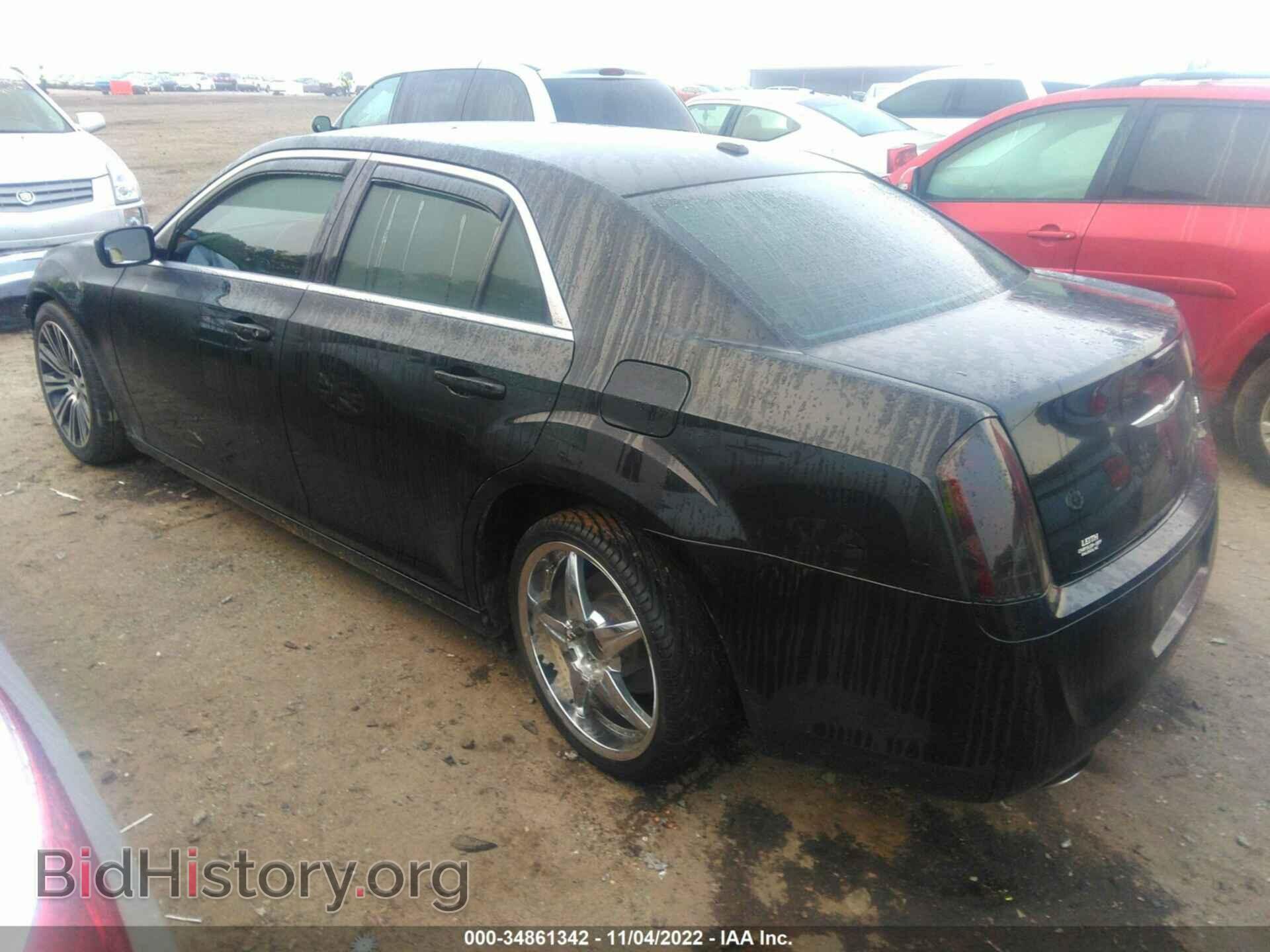 2013 CHRYSLER 300 - VIN: 2C3CCABGXDH529238 - Фото 3