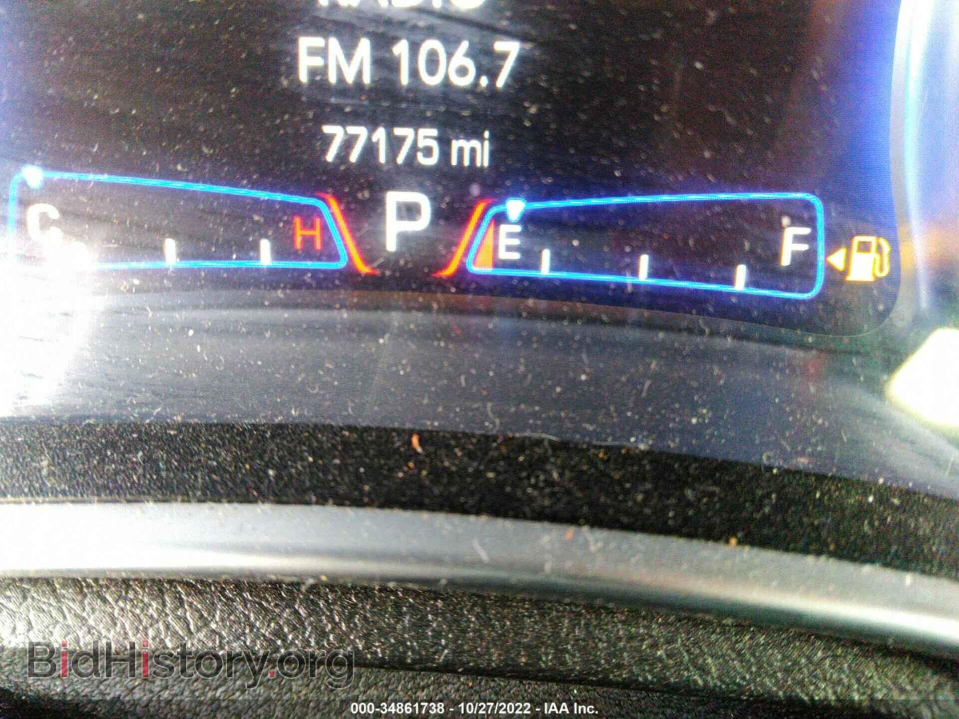 2016 CHRYSLER 300 - VIN: 2C3CCARGXGH262158 - Фото 7