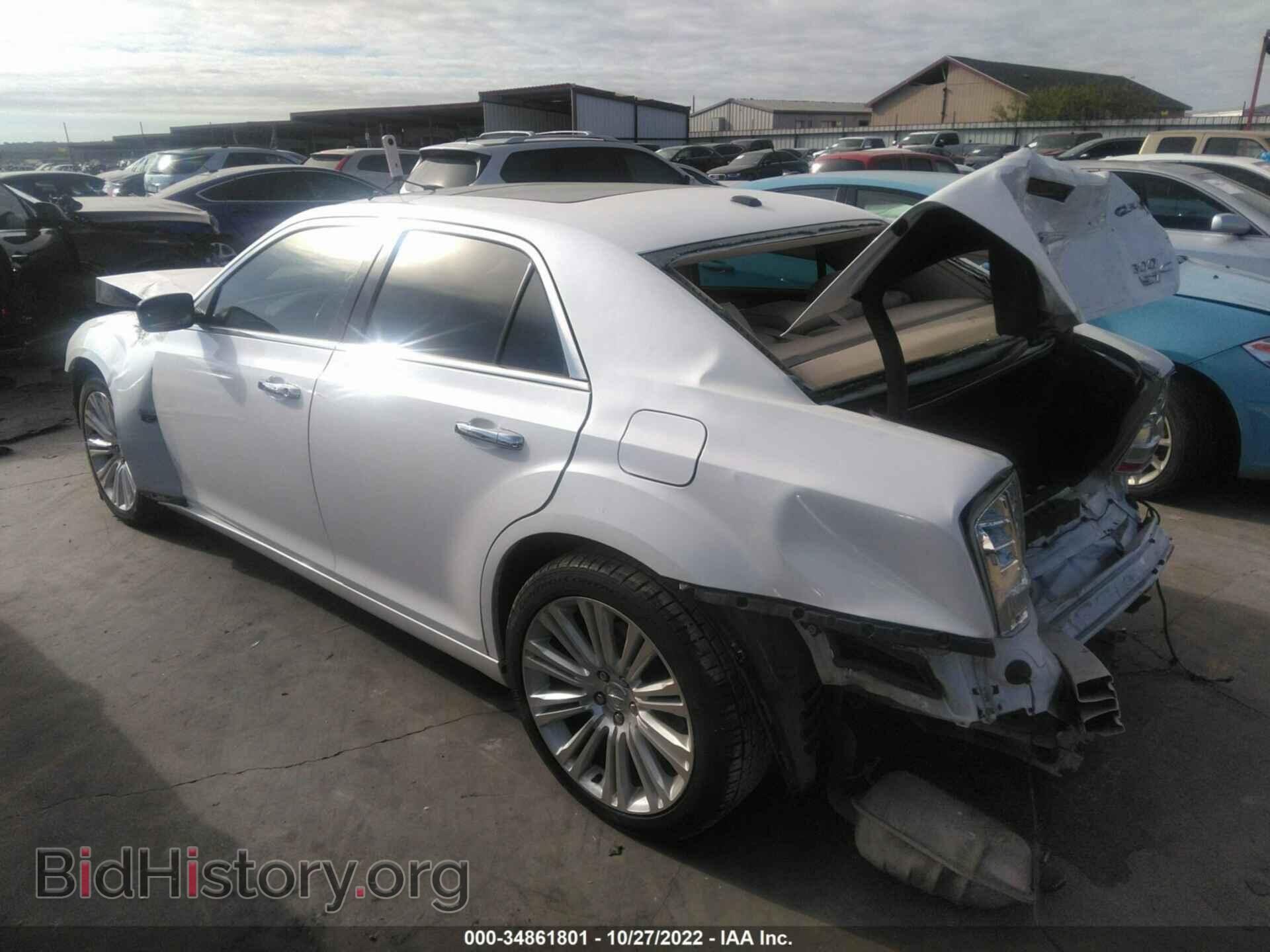 2011 CHRYSLER 300 - VIN: 2C3CA6CT8BH536670 - Фото 3