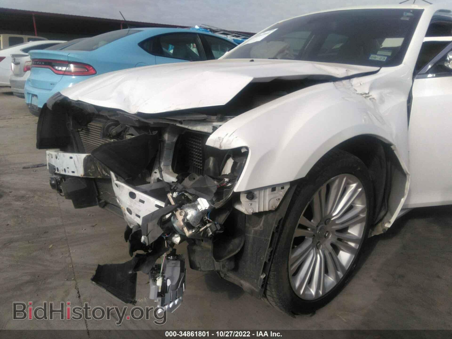 2011 CHRYSLER 300 - VIN: 2C3CA6CT8BH536670 - Фото 6