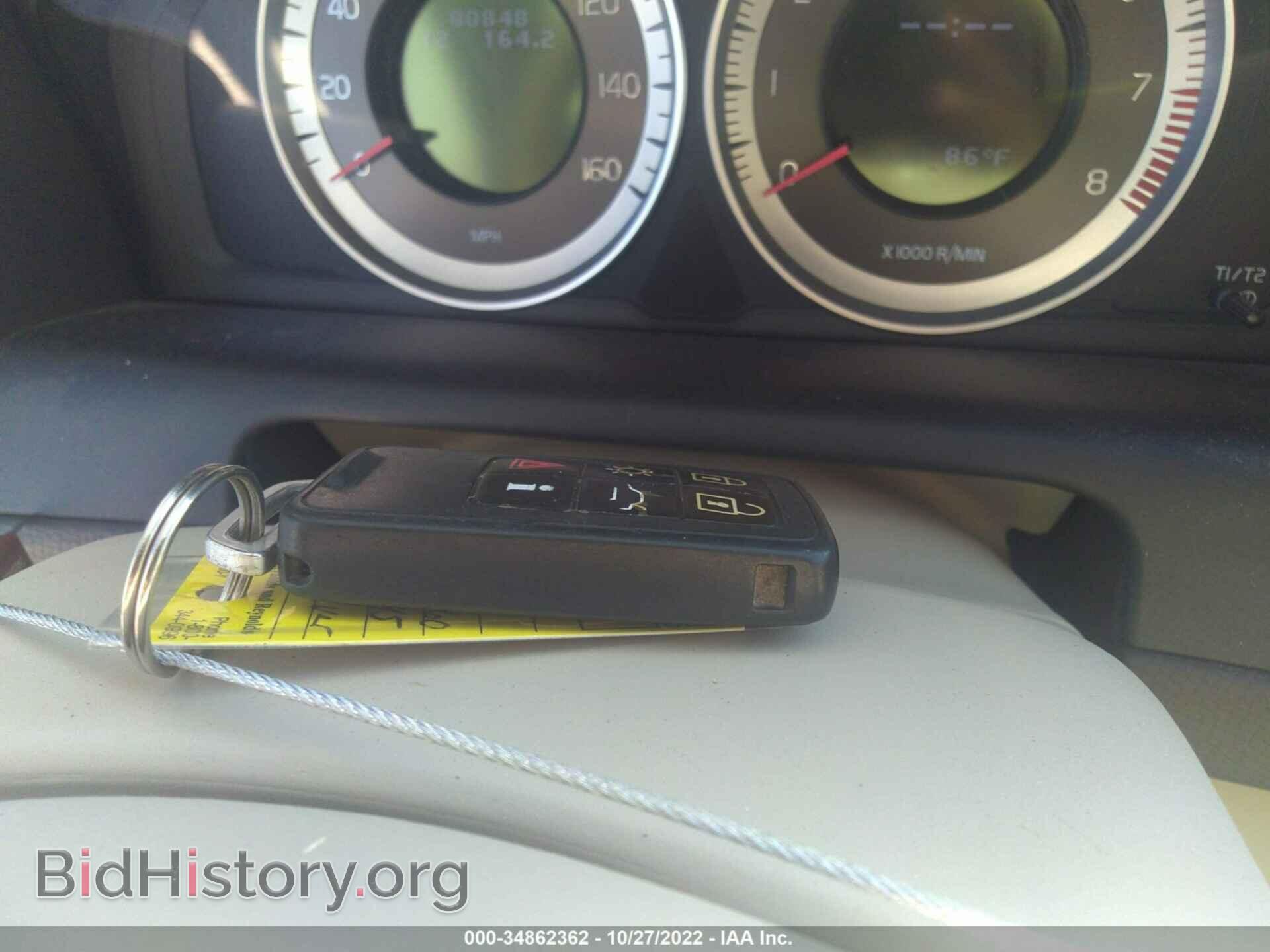 2013 VOLVO XC60 - VIN: YV4952DL9D2383145 - Фото 11
