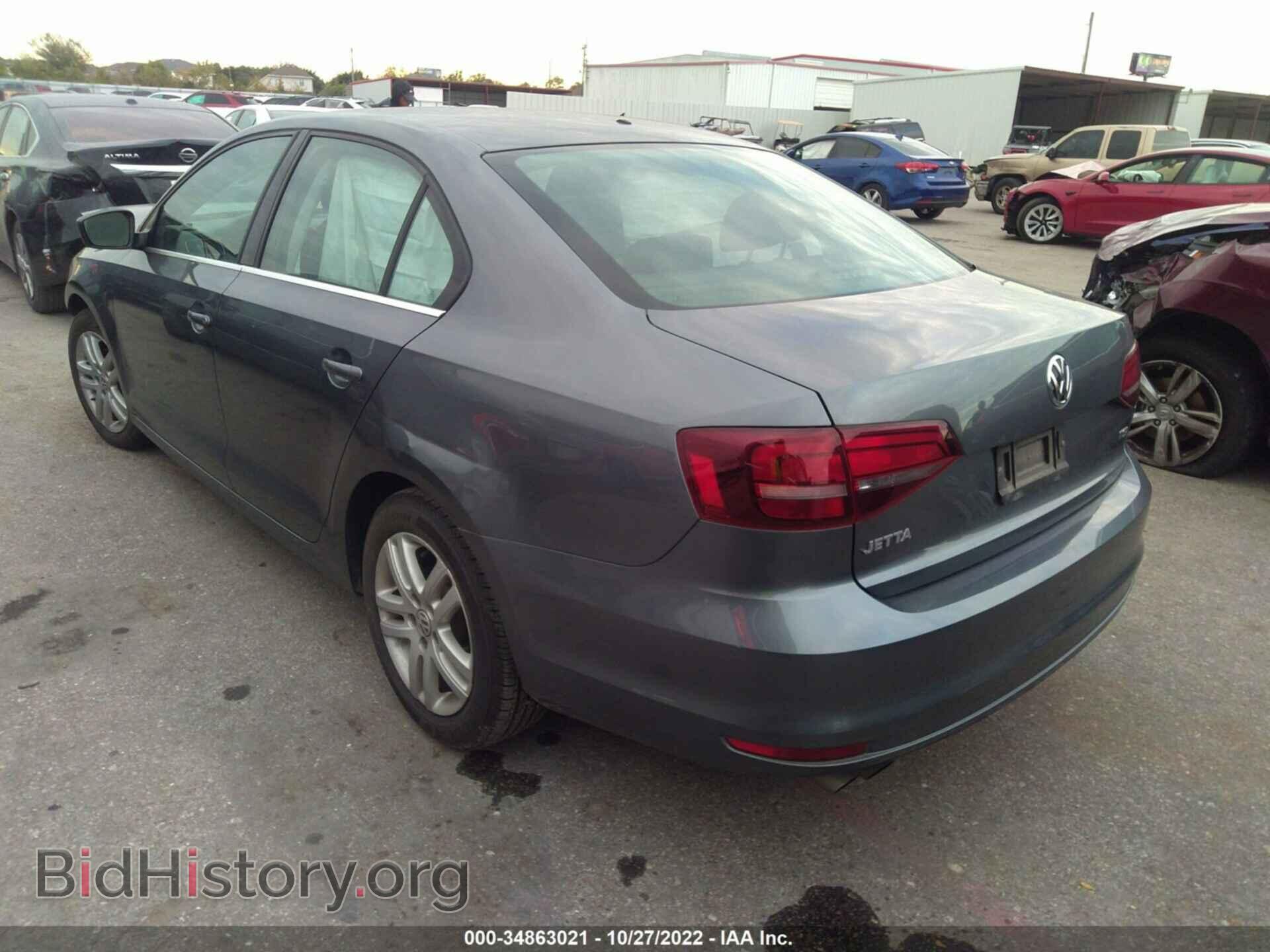 2017 VOLKSWAGEN JETTA - VIN: 3VW2B7AJ2HM372707 - Фото 3