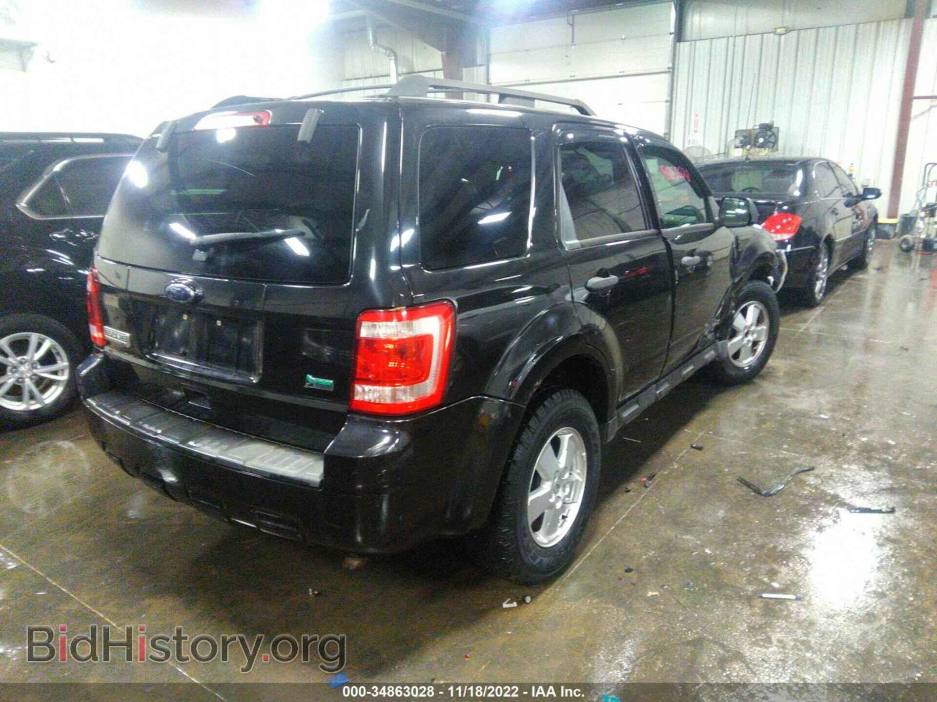 2011 FORD ESCAPE - VIN: 1FMCU9DG4BKA25032 - Фото 4