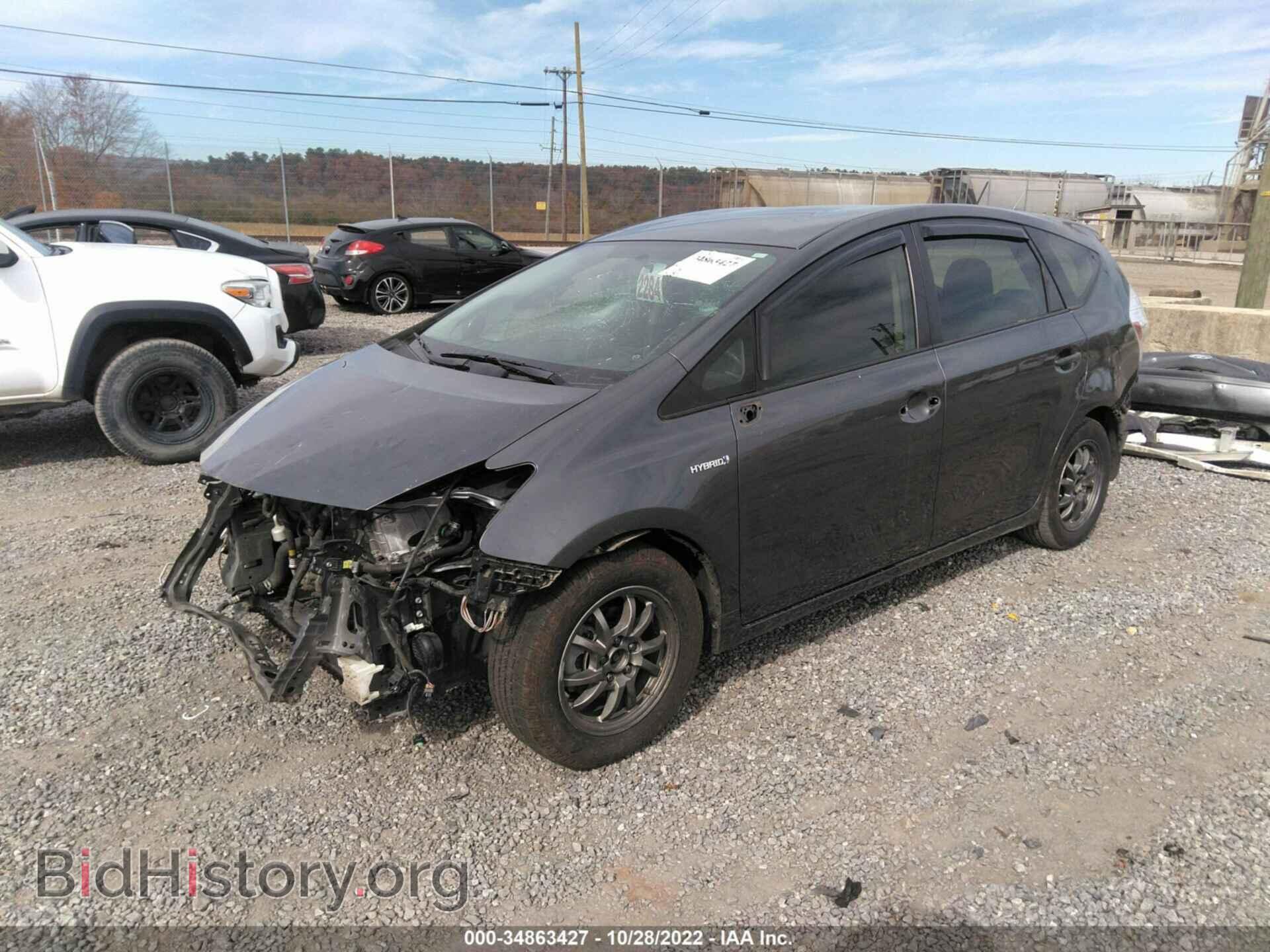 2012 TOYOTA PRIUS V - VIN: JTDZN3EU3C3144571 - Фото 2