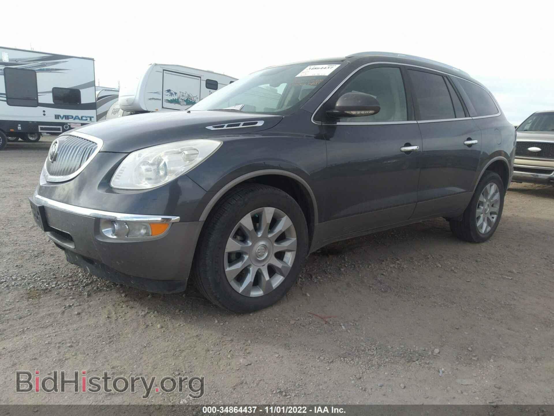 2011 BUICK ENCLAVE - VIN: 5GAKVCED0BJ221717 - Фото 2