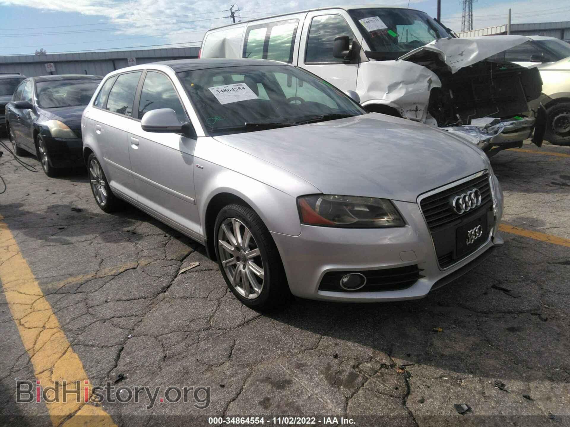 Фотография WAUPFAFM9AA003629 - AUDI A3 2010
