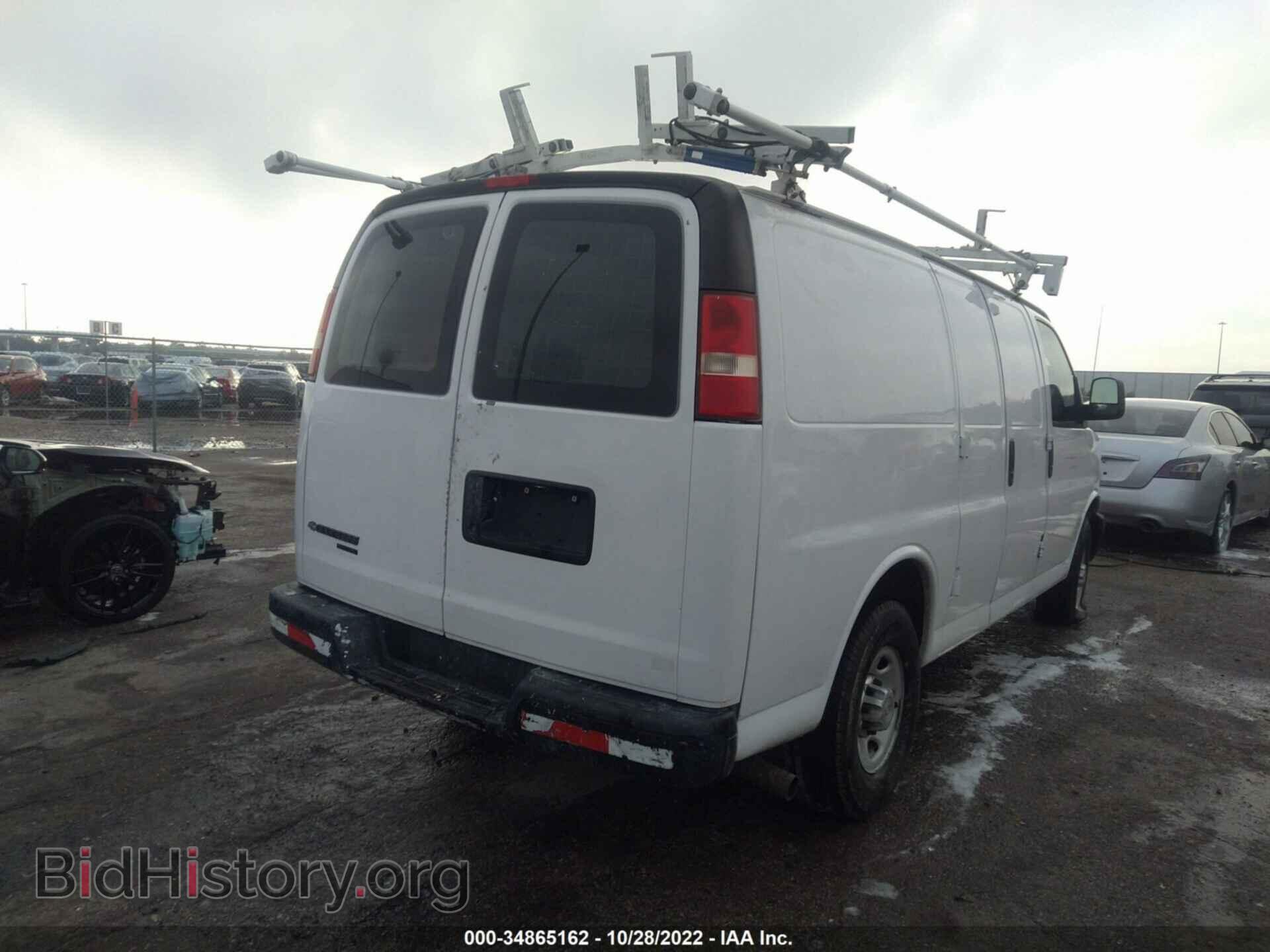 2013 CHEVROLET EXPRESS CARGO VAN - VIN: 1GCWGFBA9D1132463 - Фото 4
