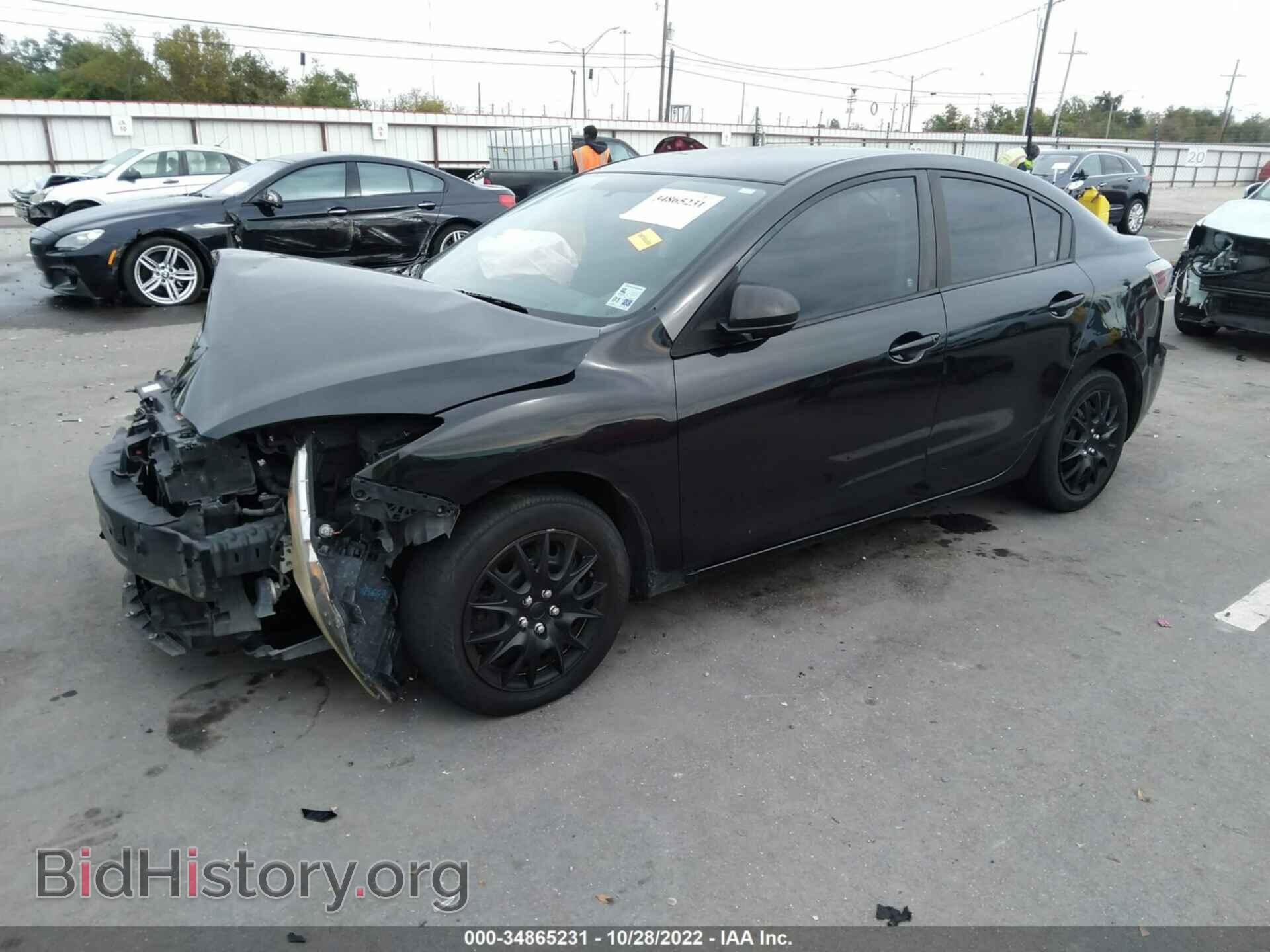 2013 MAZDA MAZDA3 - VIN: JM1BL1TF1D1762209 - Фото 2