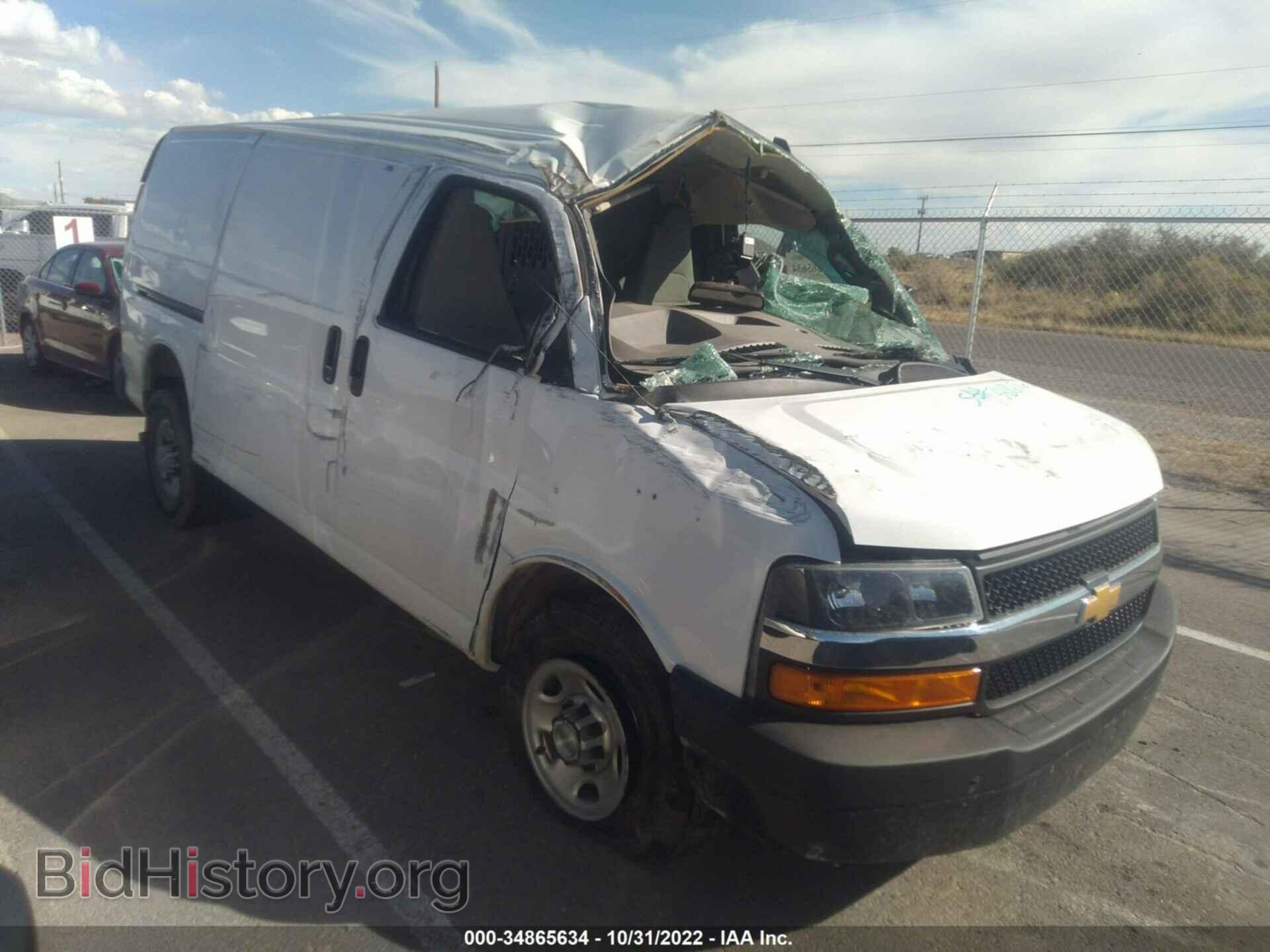 Photo 1GCWGAFG3L1252873 - CHEVROLET EXPRESS CARGO VAN 2020