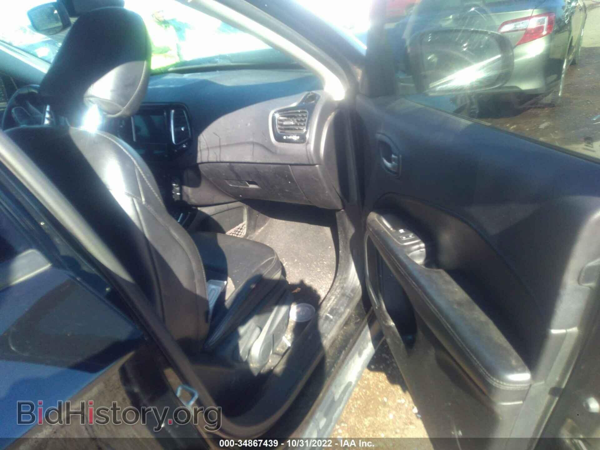 2019 JEEP COMPASS - VIN: 3C4NJDBB0KT696678 - Фото 5