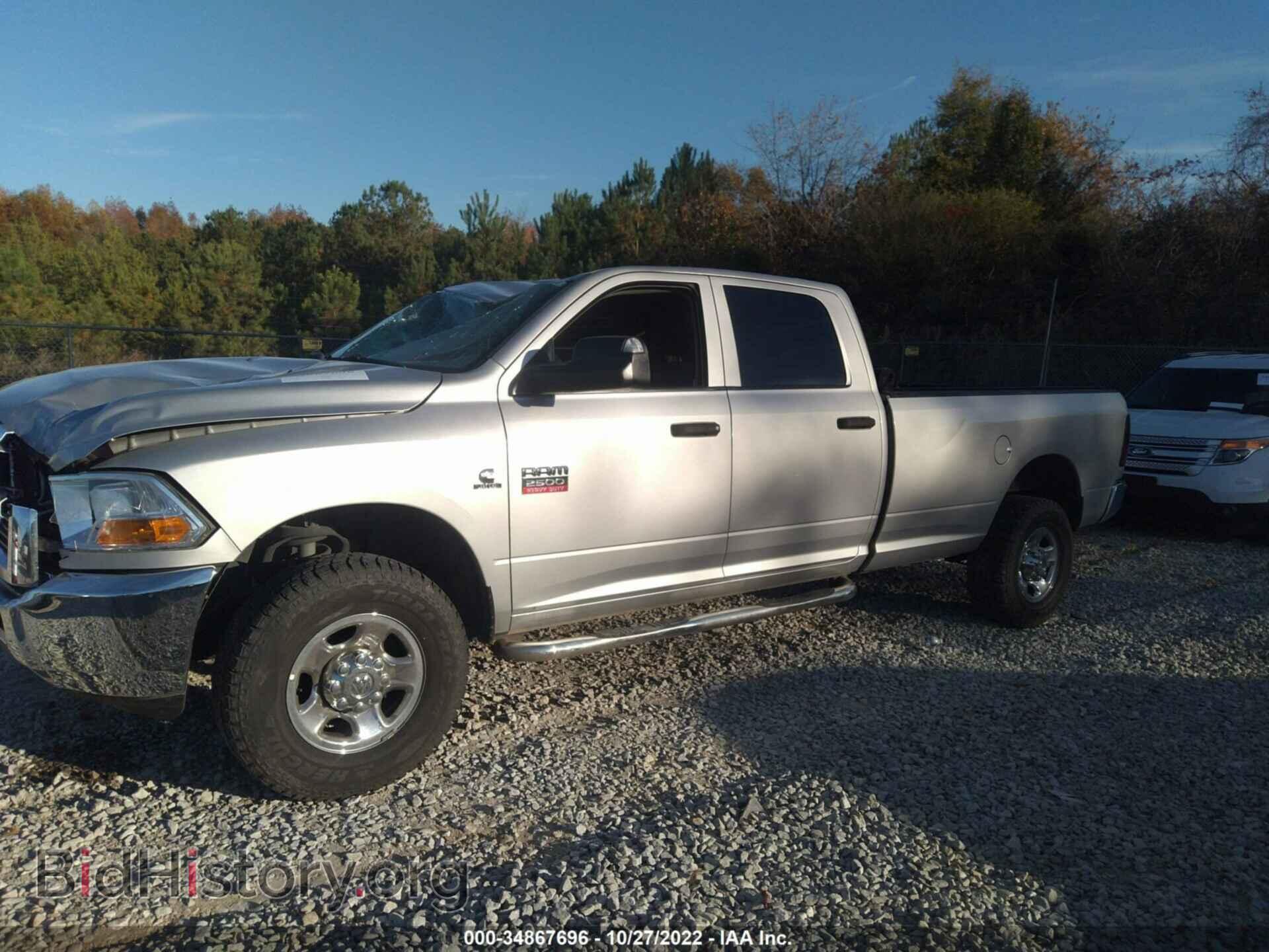 2011 RAM 2500 - VIN: 3D7UT2CL1BG625909 - Photo 2