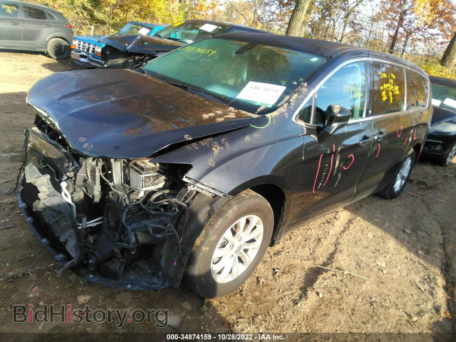 2017 CHRYSLER PACIFICA - VIN: 2C4RC1DG5HR634773 - Photo 2