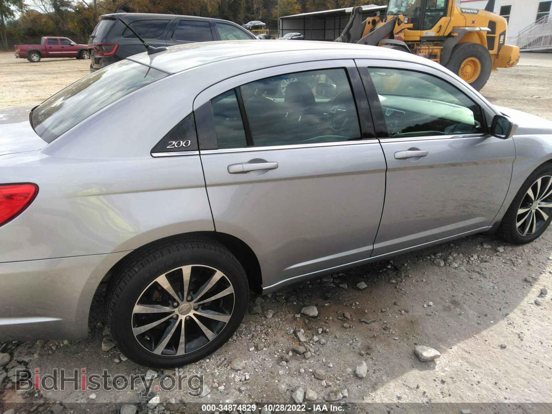 2013 CHRYSLER 200 - VIN: 1C3CCBBG2DN737790 - Фото 6