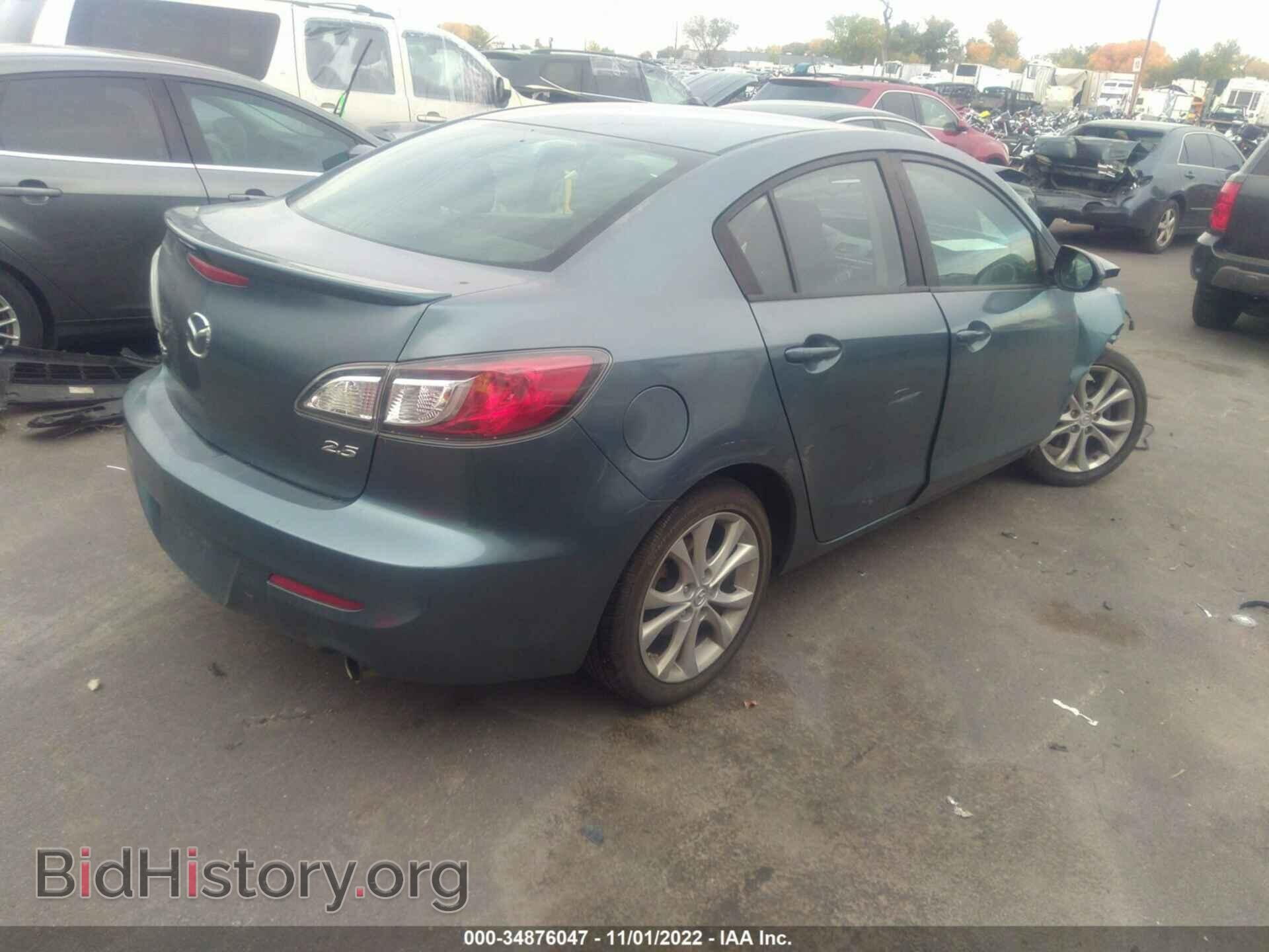 2011 MAZDA MAZDA3 - VIN: JM1BL1U50B1478217 - Фото 4